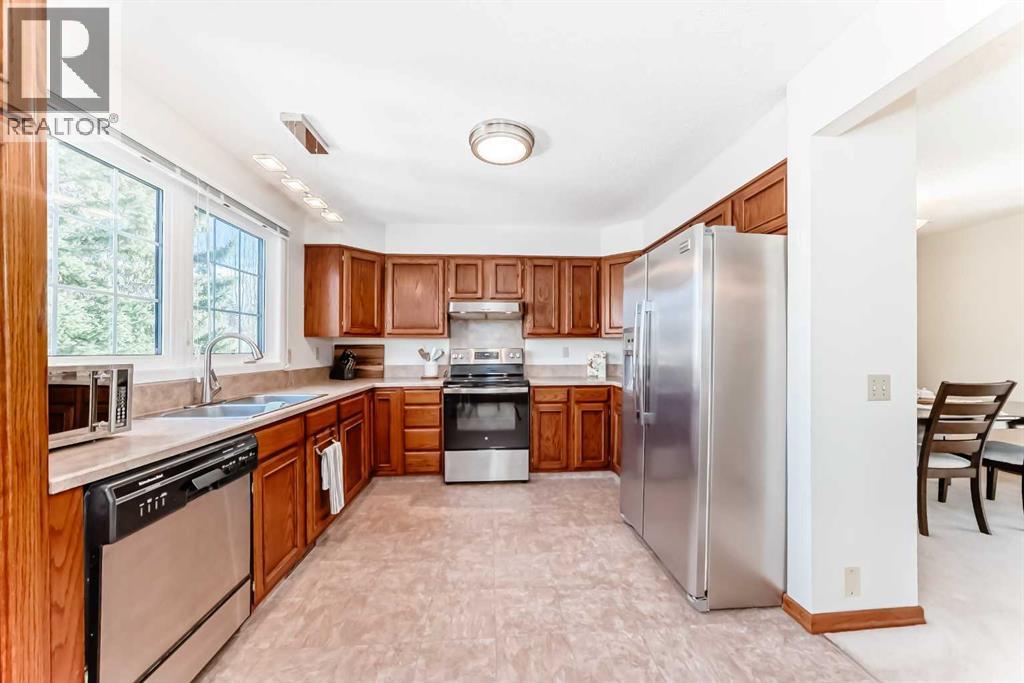 374 Point Mckay Gardens Nw, Calgary, Alberta  T3B 4V8 - Photo 17 - A2294944