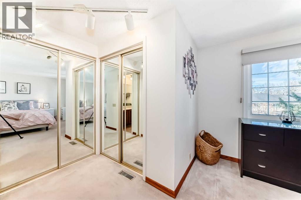 374 Point Mckay Gardens Nw, Calgary, Alberta  T3B 4V8 - Photo 25 - A2294944