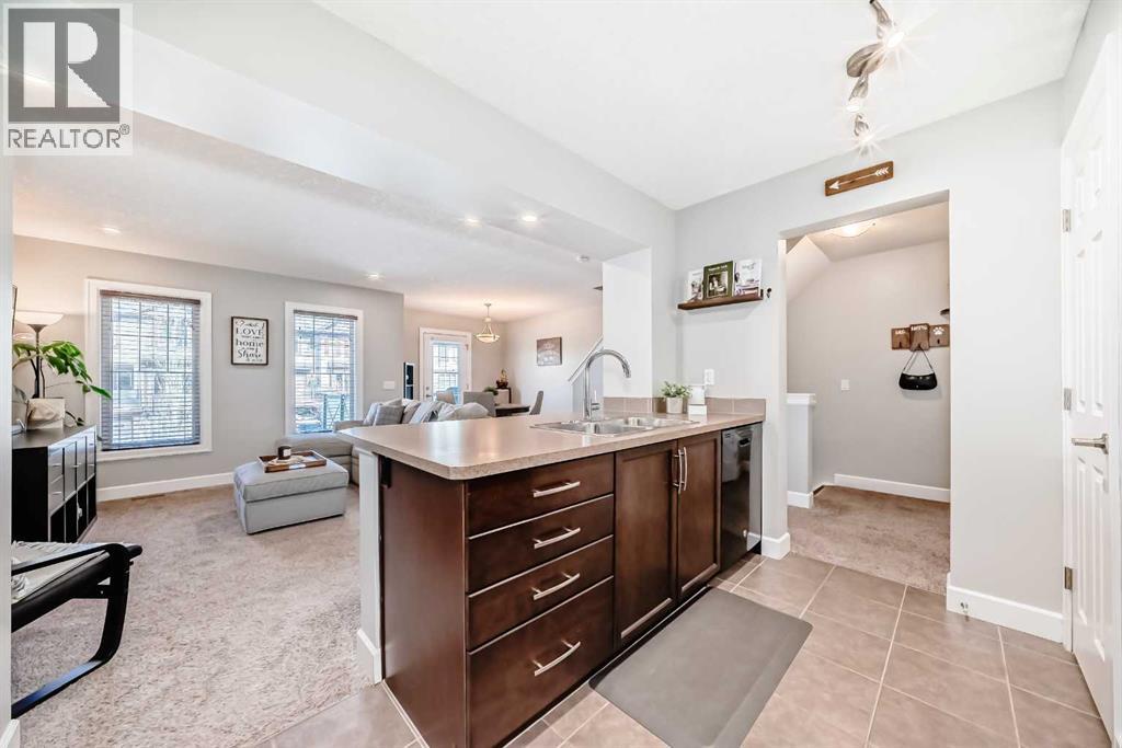 468 Windstone Grove Sw, Airdrie, Alberta  T4B 3T4 - Photo 7 - A2298805