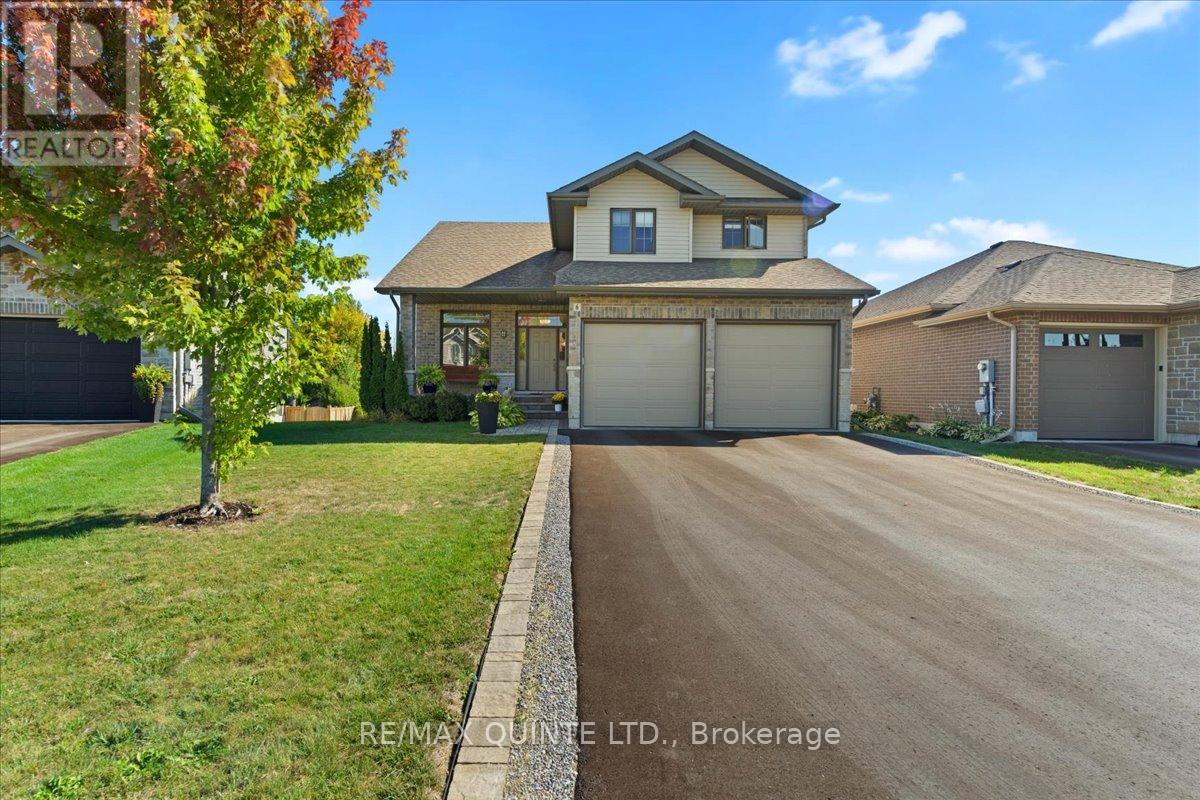 6 GRANBY COURT, Belleville, Ontario