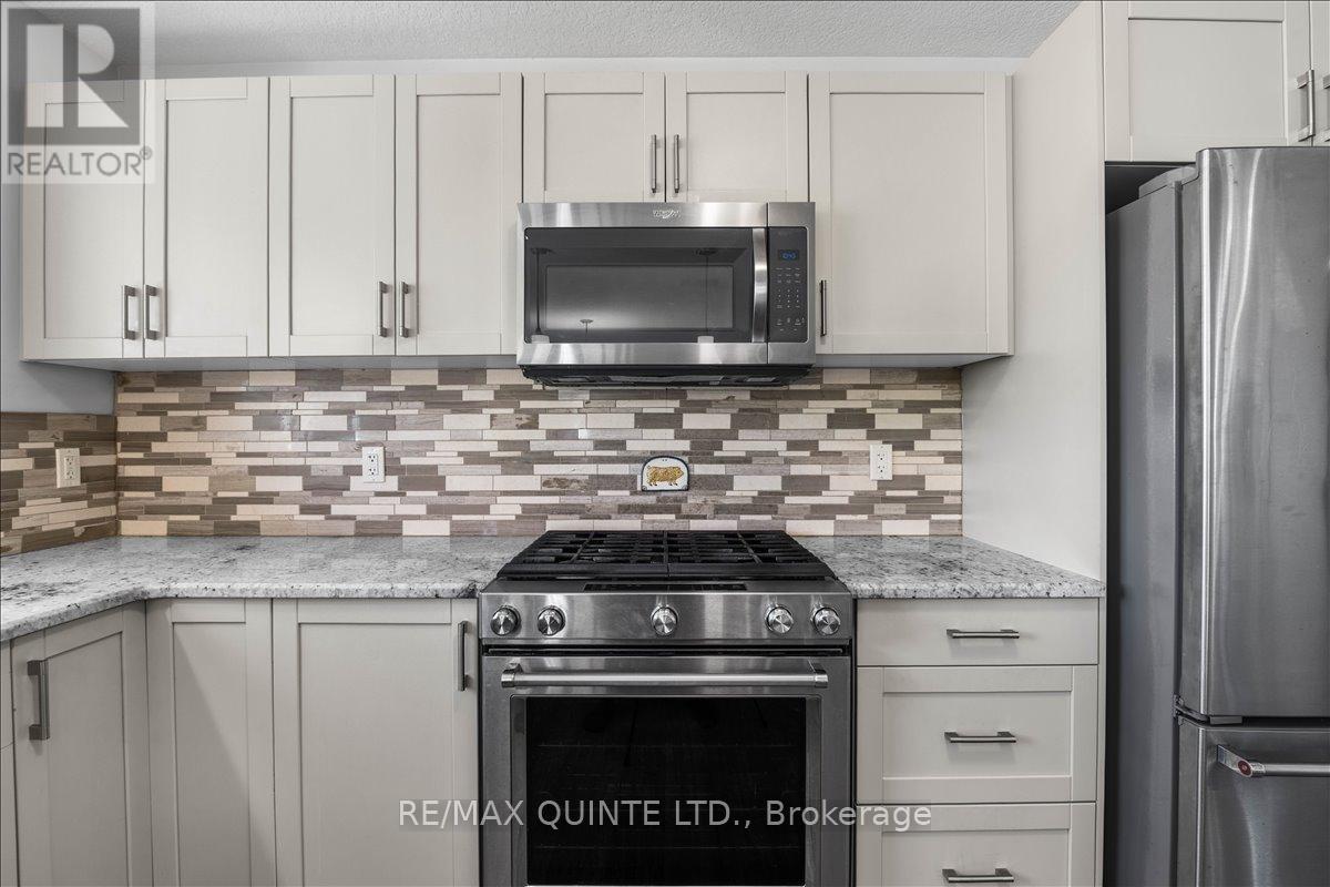 6 Granby Court, Belleville, Ontario  K8N 5W6 - Photo 17 - X13013172