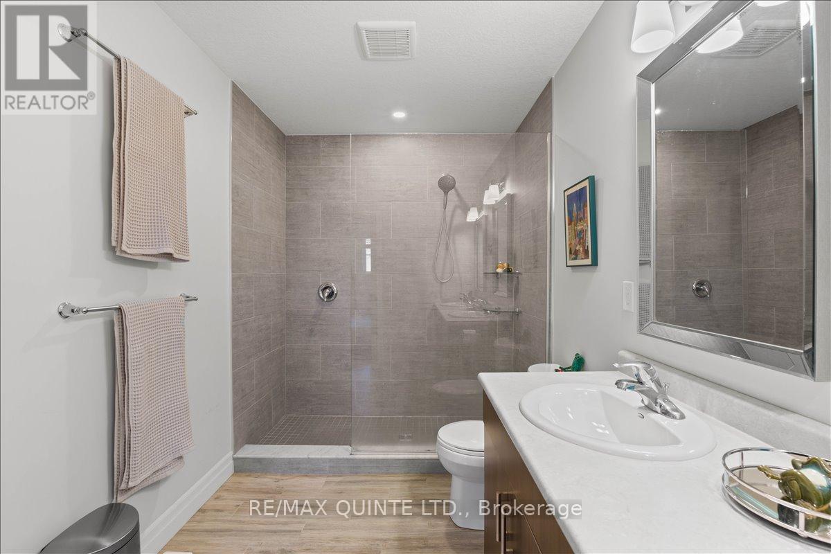 6 Granby Court, Belleville, Ontario  K8N 5W6 - Photo 25 - X13013172