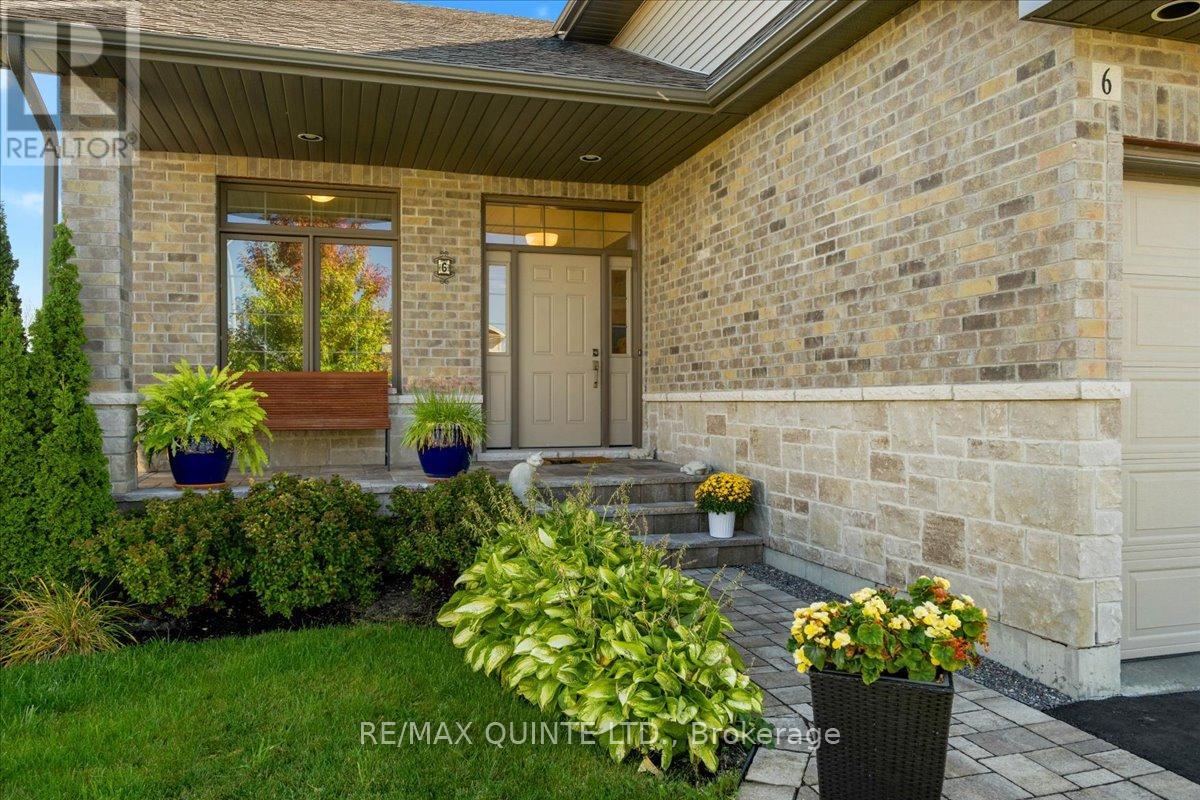 6 Granby Court, Belleville, Ontario  K8N 5W6 - Photo 3 - X13013172
