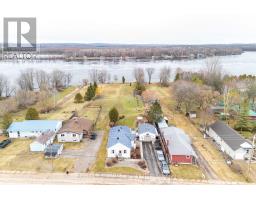 48 LACROIX BAY ROAD, Whitewater Region, Ontario