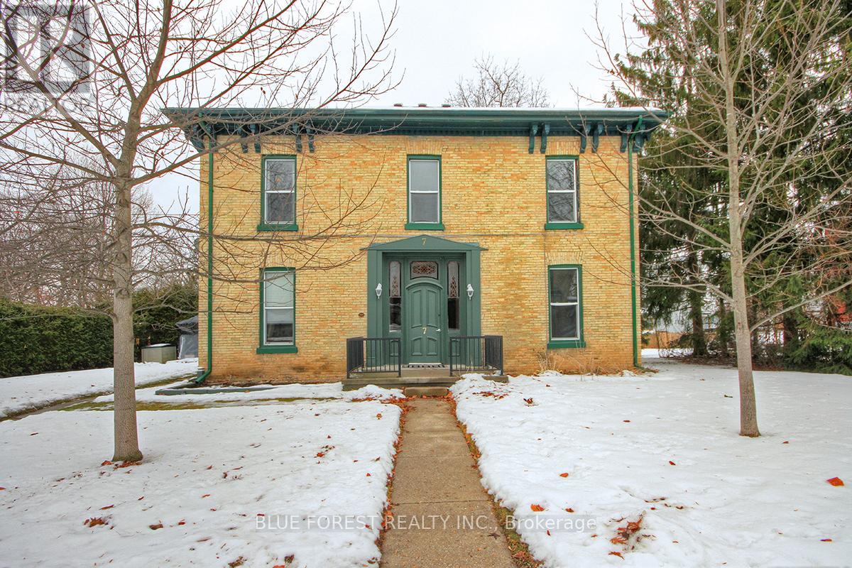 7 Church Street, St. Thomas, Ontario  N5R 3E4 - Photo 1 - X13013136