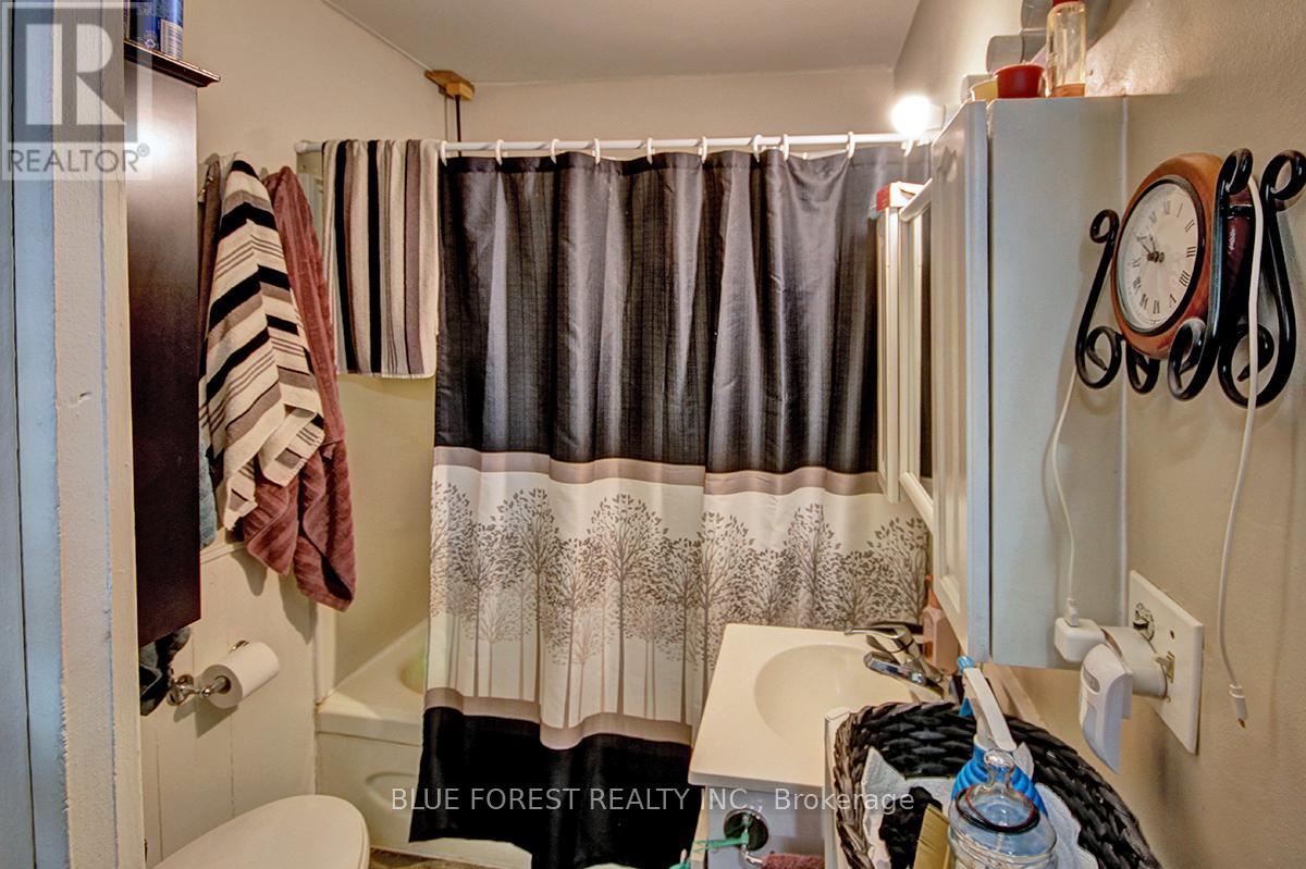 7 Church Street, St. Thomas, Ontario  N5R 3E4 - Photo 16 - X13013136