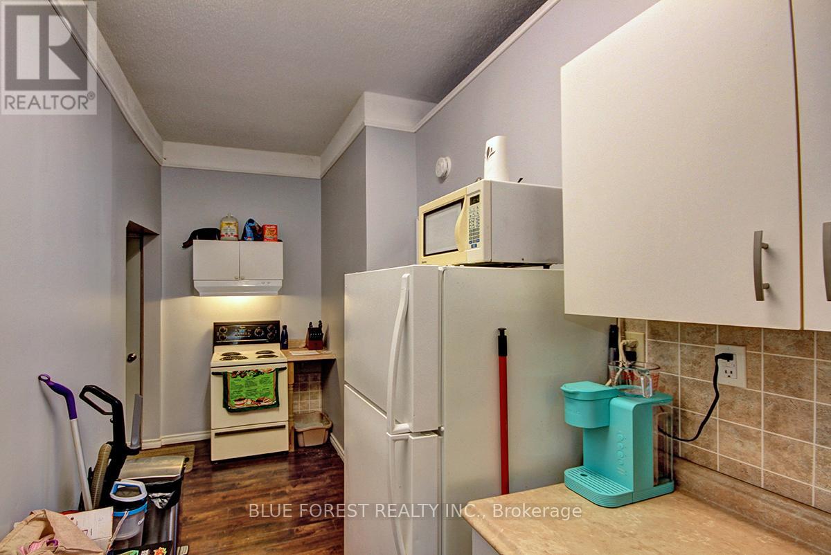 7 Church Street, St. Thomas, Ontario  N5R 3E4 - Photo 7 - X13013136