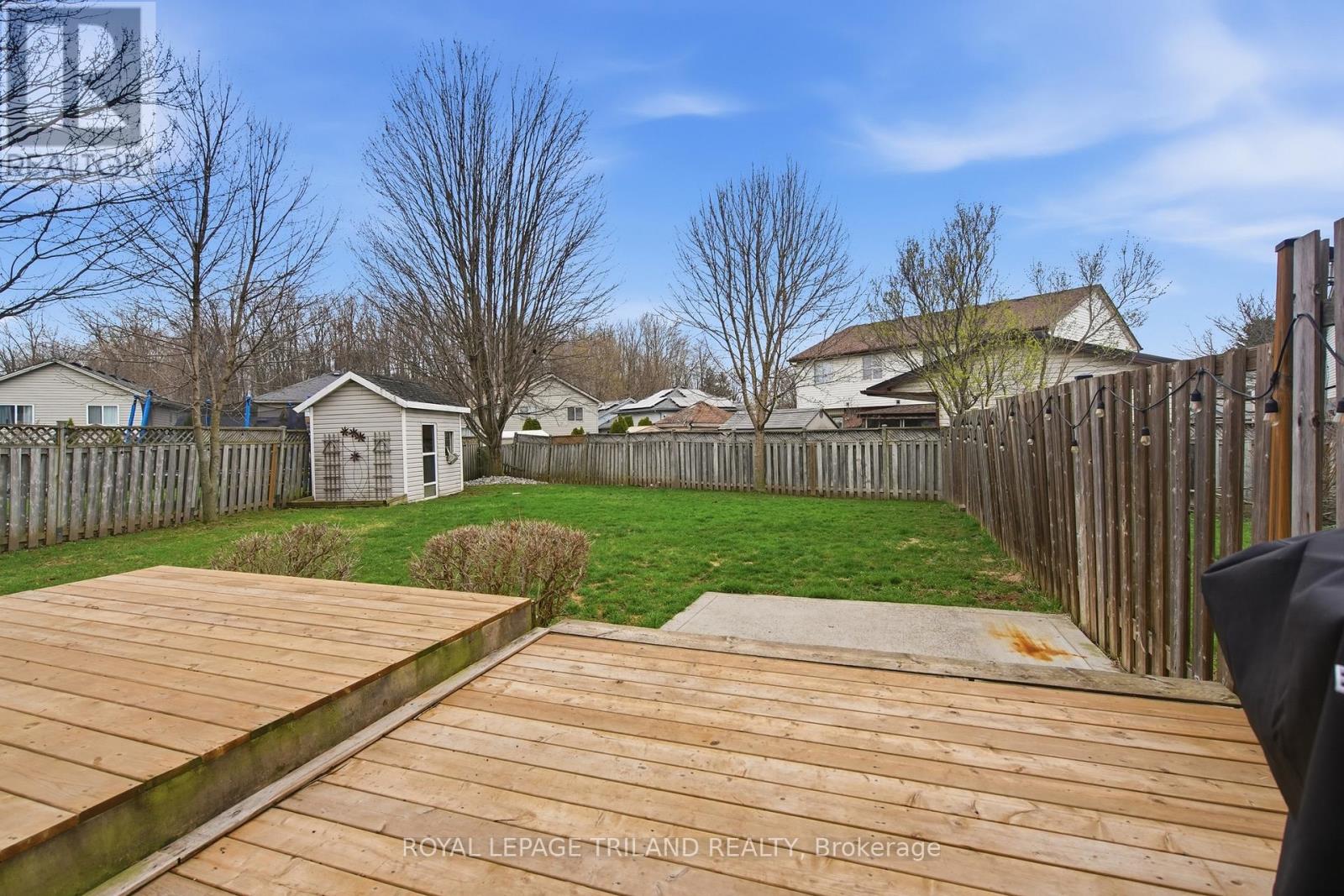 16 Bowcott Crescent, London East, Ontario  N5V 4W7 - Photo 24 - X13013138