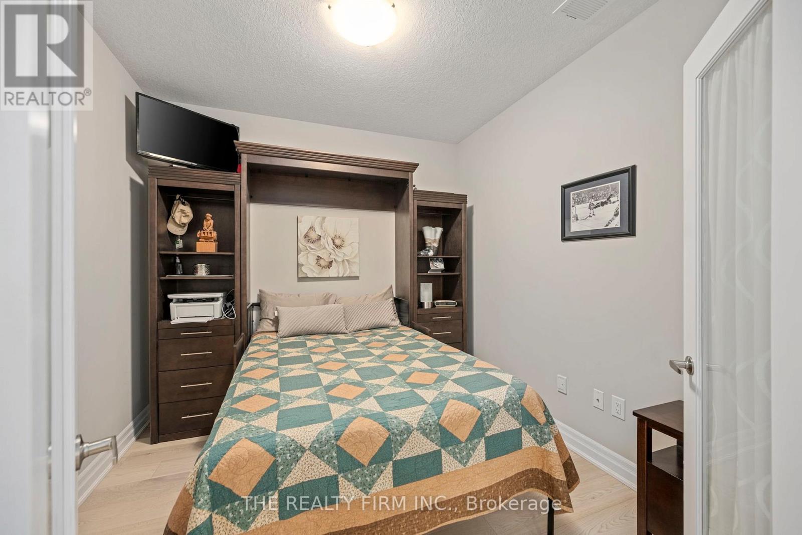 1304 - 240 Villagewalk Boulevard, London North, Ontario  N6G 0P6 - Photo 13 - X13013152