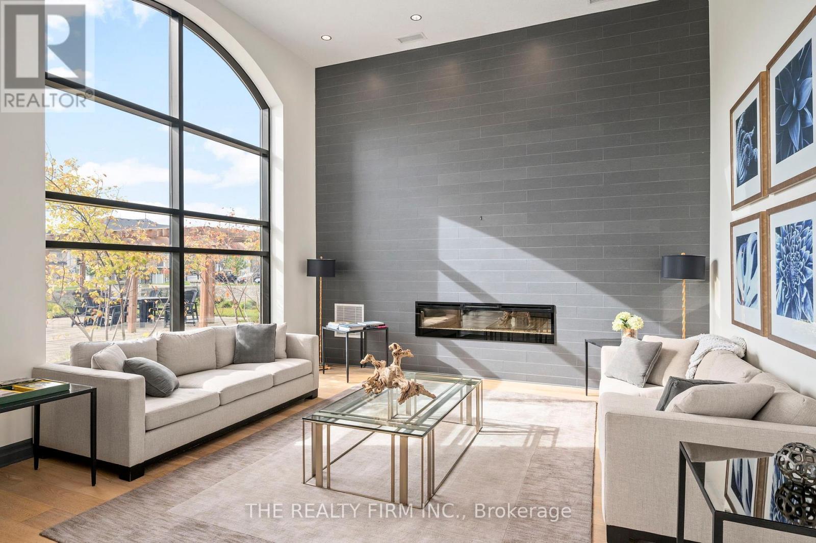 1304 - 240 Villagewalk Boulevard, London North, Ontario  N6G 0P6 - Photo 24 - X13013152