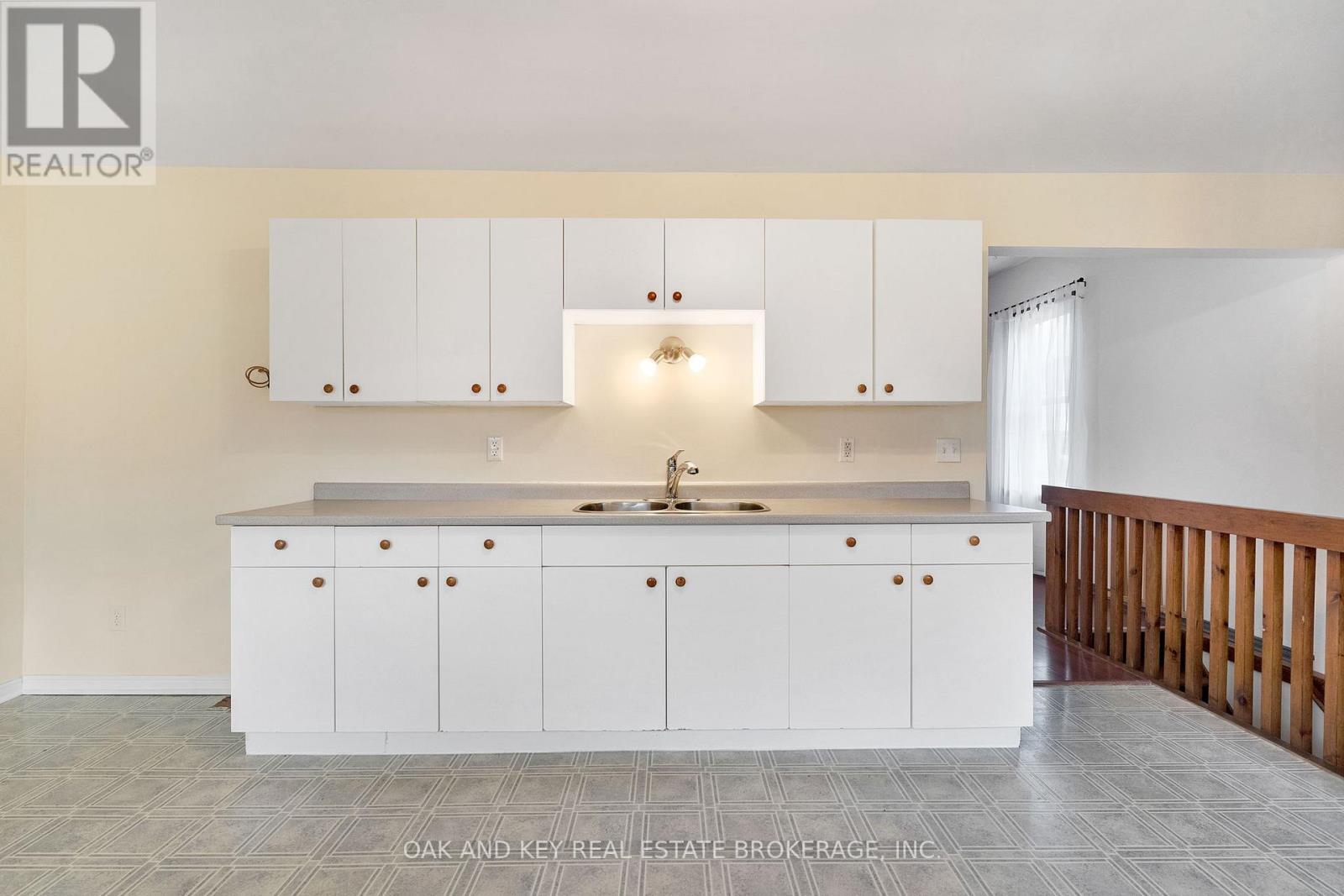 69 Dillabough Street, London East, Ontario  N5Z 2B9 - Photo 12 - X13013320