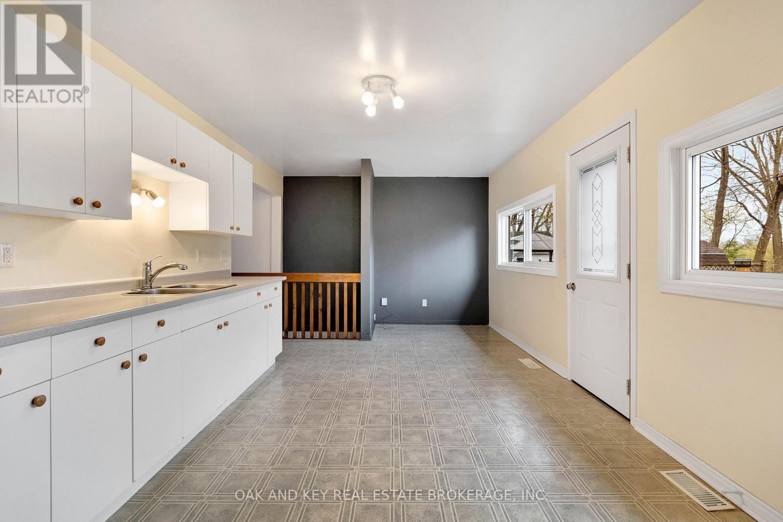 69 Dillabough Street, London East, Ontario  N5Z 2B9 - Photo 14 - X13013320