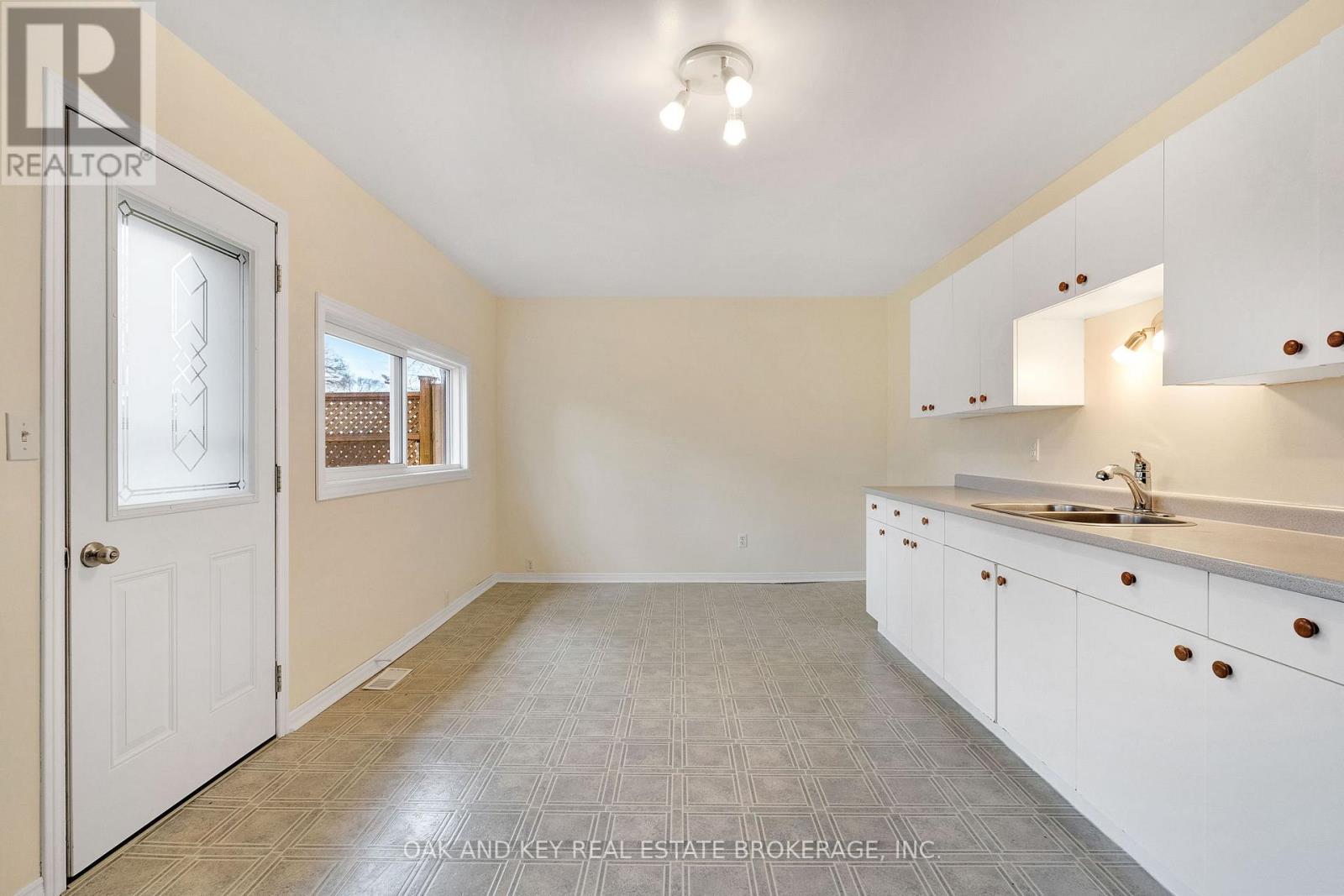 69 Dillabough Street, London East, Ontario  N5Z 2B9 - Photo 9 - X13013320