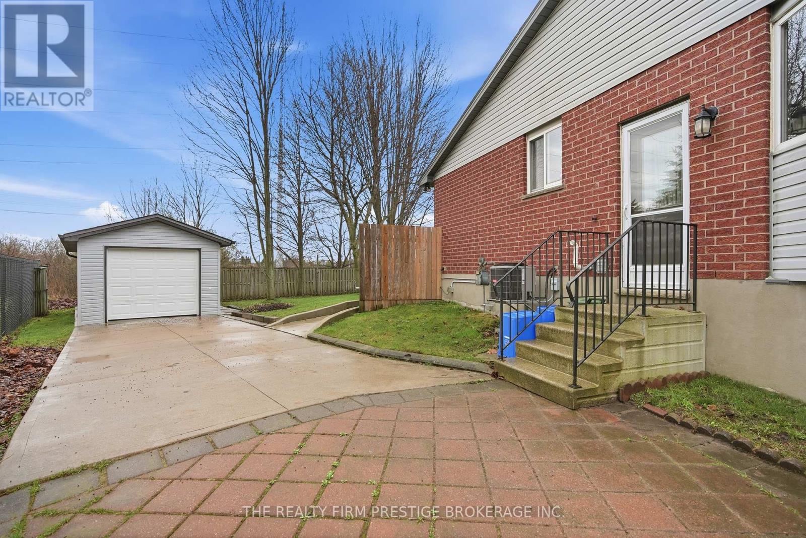 277 Fleming Drive, London East, Ontario  N5V 4Y7 - Photo 23 - X13013332