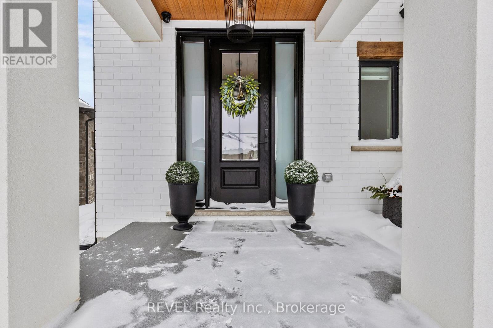 55 Swan Avenue, Pelham, Ontario  L0S 1E6 - Photo 3 - X13012936