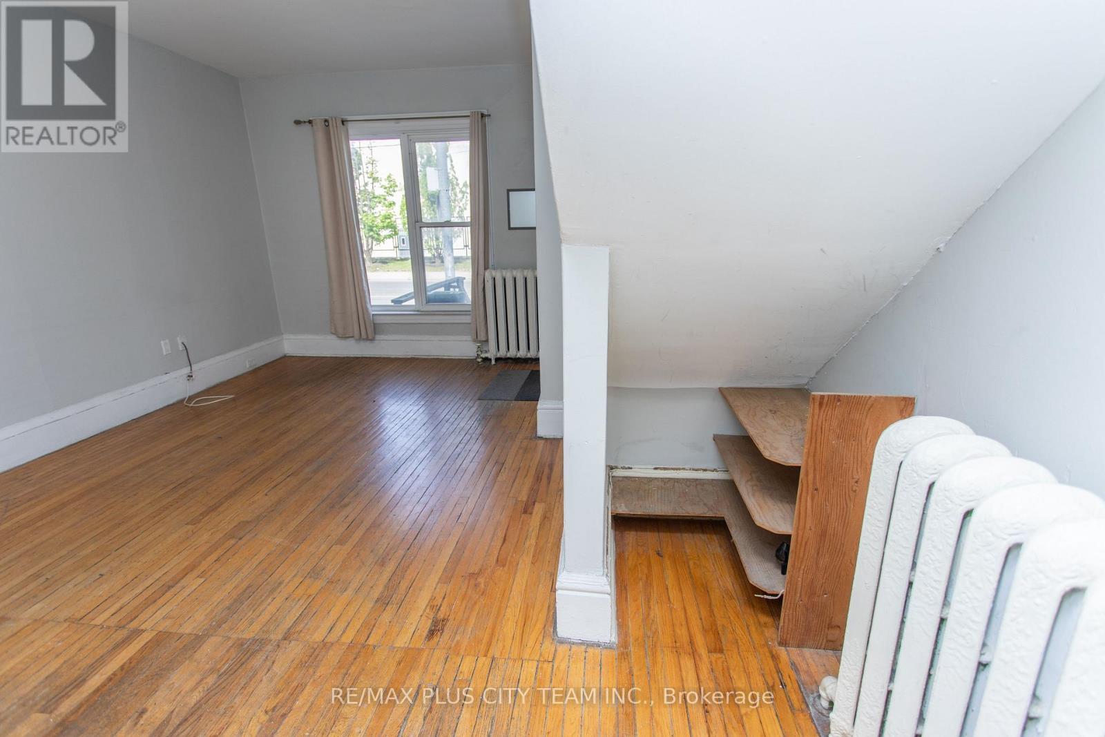 2 - 682 Bathurst Street, Toronto, Ontario  M5S 2R3 - Photo 2 - C13013146