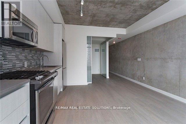 407 - 111 Bathurst Street, Toronto, Ontario  M5V 0M9 - Photo 8 - C13013202