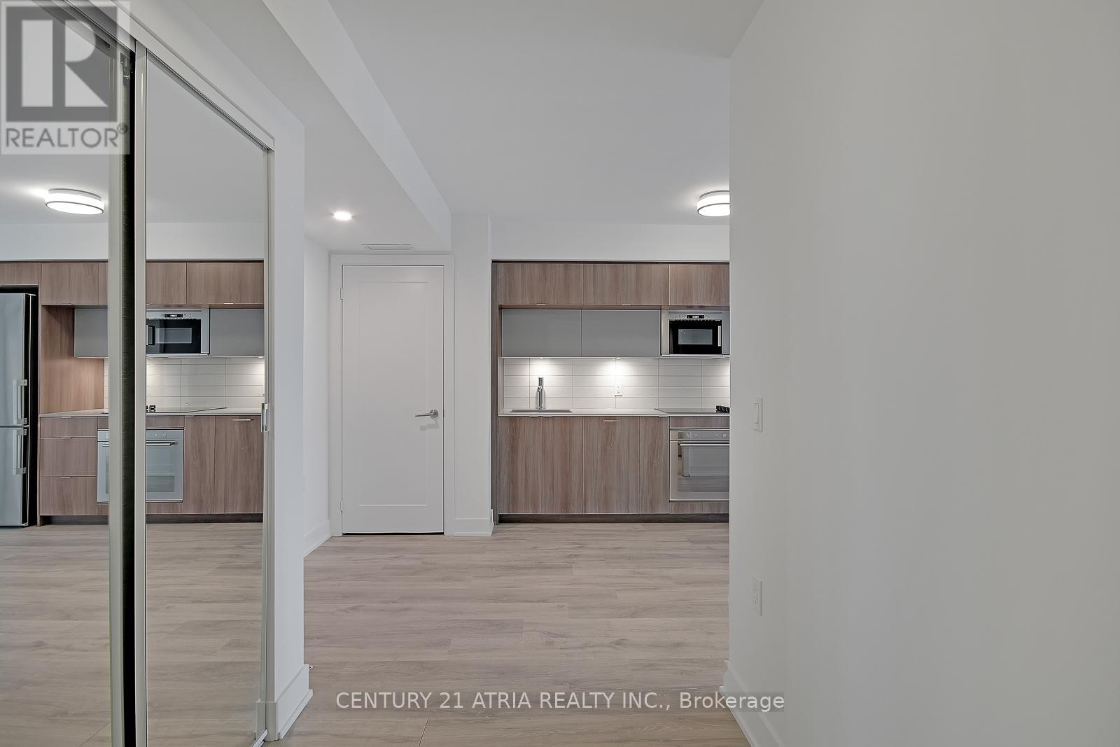 1205 - 575 Bloor Street E, Toronto, Ontario  M4W 0B2 - Photo 5 - C13013212