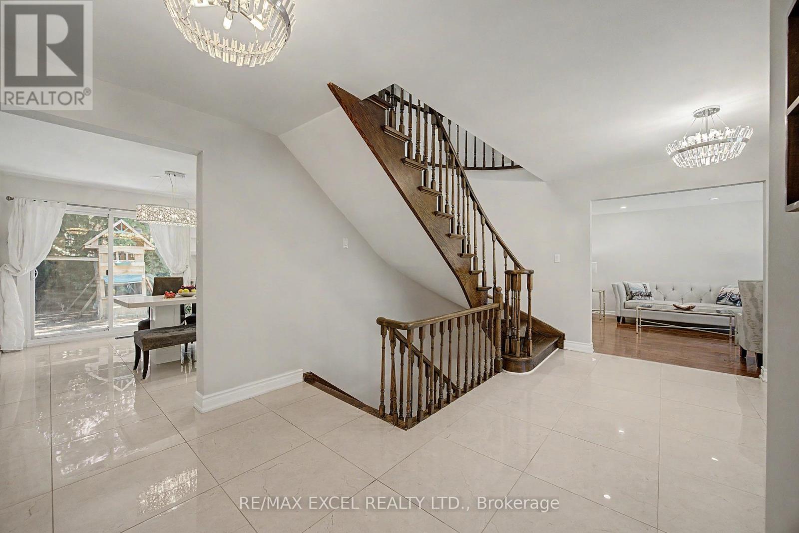 46 Robinter Drive, Toronto, Ontario  M2M 3R2 - Photo 23 - C13013230