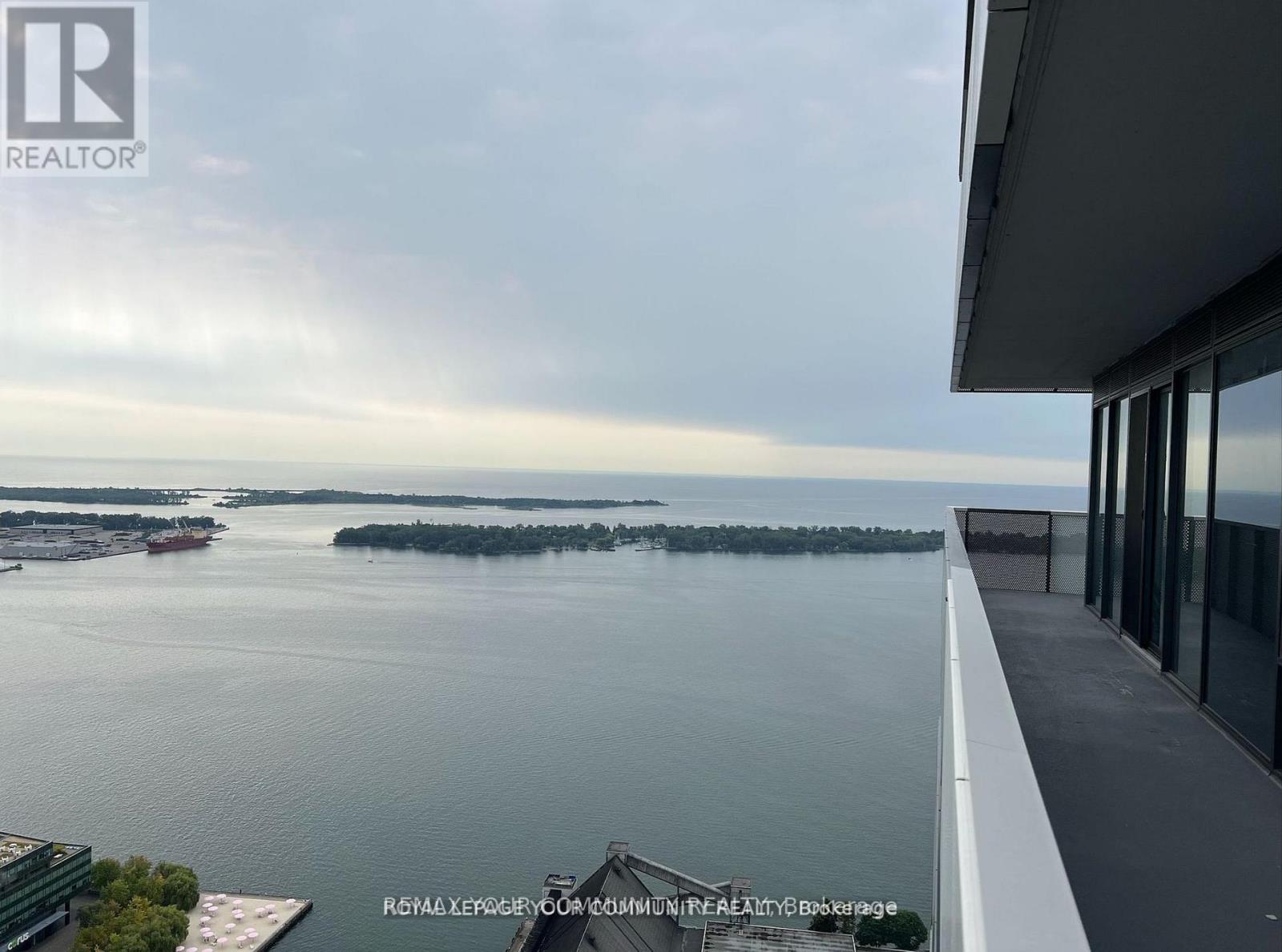 5705 - 138 Downes Street, Toronto, Ontario  M5E 0E4 - Photo 6 - C13013266