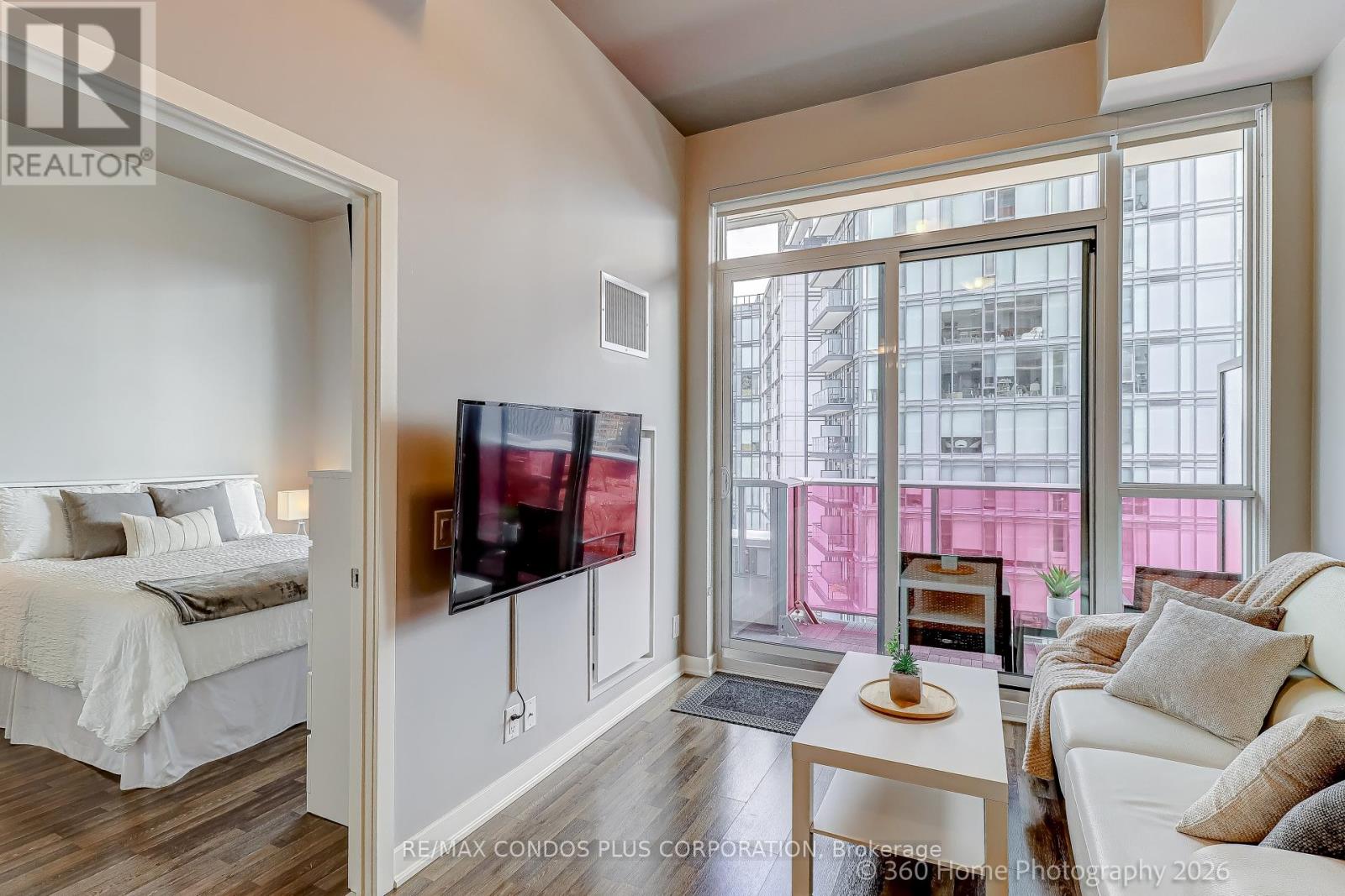 1106 - 120 PARLIAMENT STREET, Toronto, Ontario