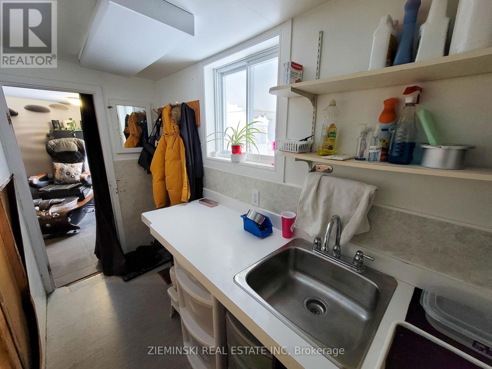 153 Ambridge Drive, Iroquois Falls, Ontario  P0K 1G0 - Photo 18 - T13013364