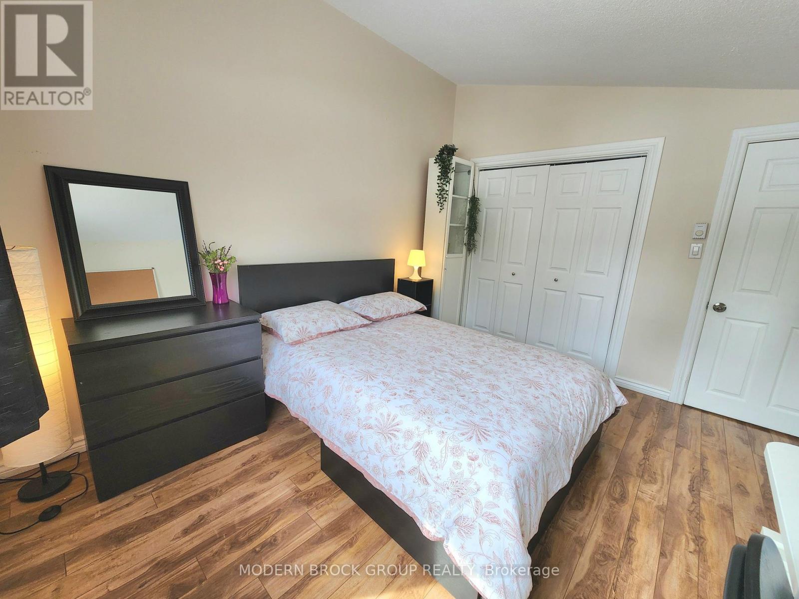 339 Abbott Street, Brockville, Ontario  K6V 4B2 - Photo 22 - X12920442