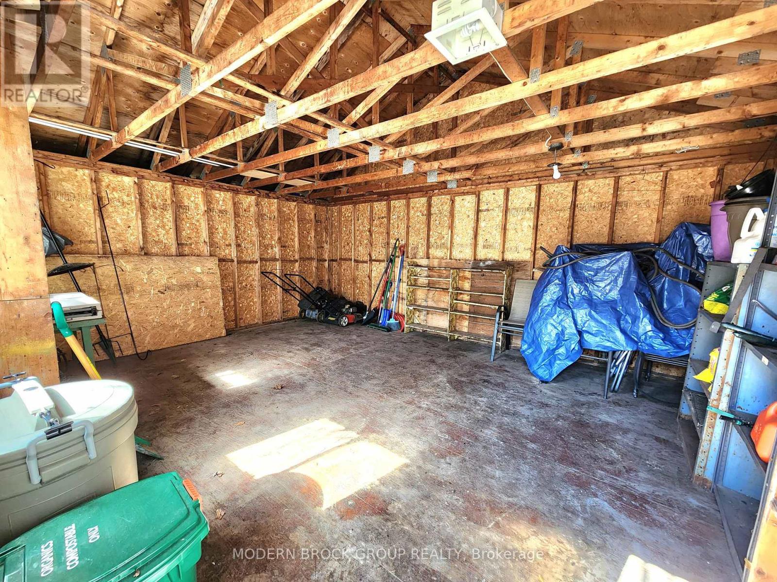 339 Abbott Street, Brockville, Ontario  K6V 4B2 - Photo 39 - X12920442