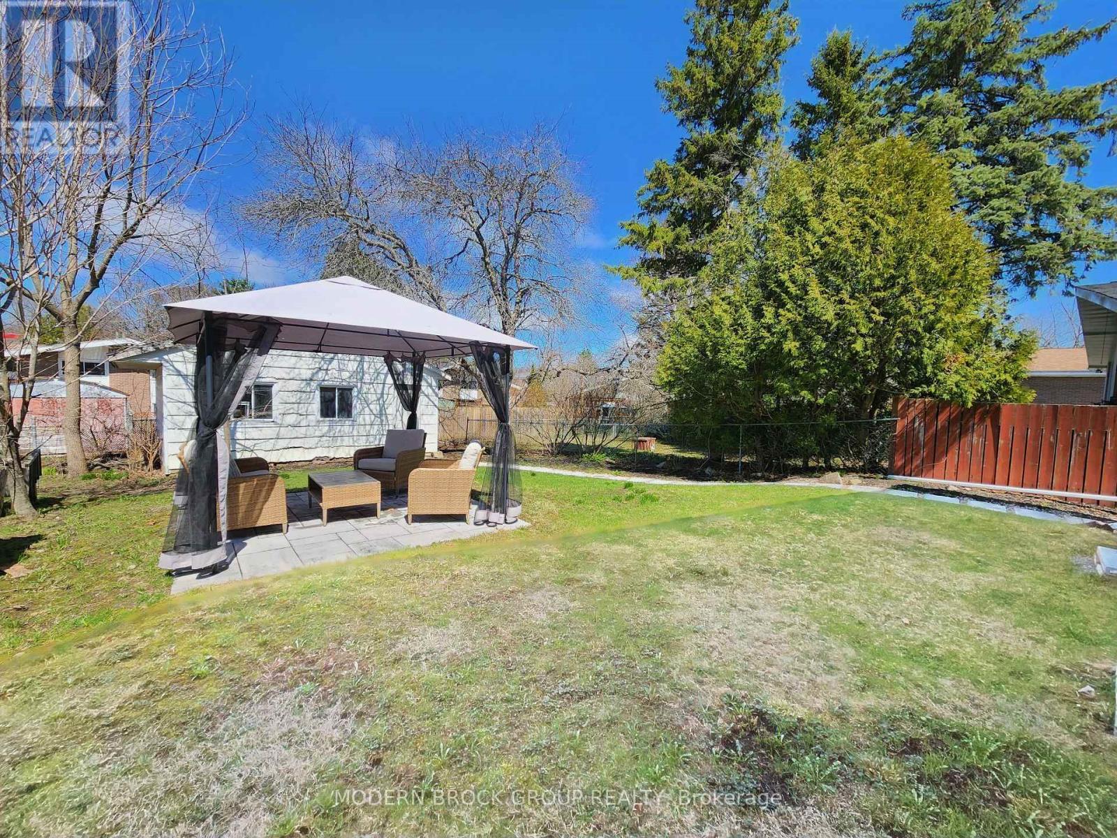 339 Abbott Street, Brockville, Ontario  K6V 4B2 - Photo 41 - X12920442