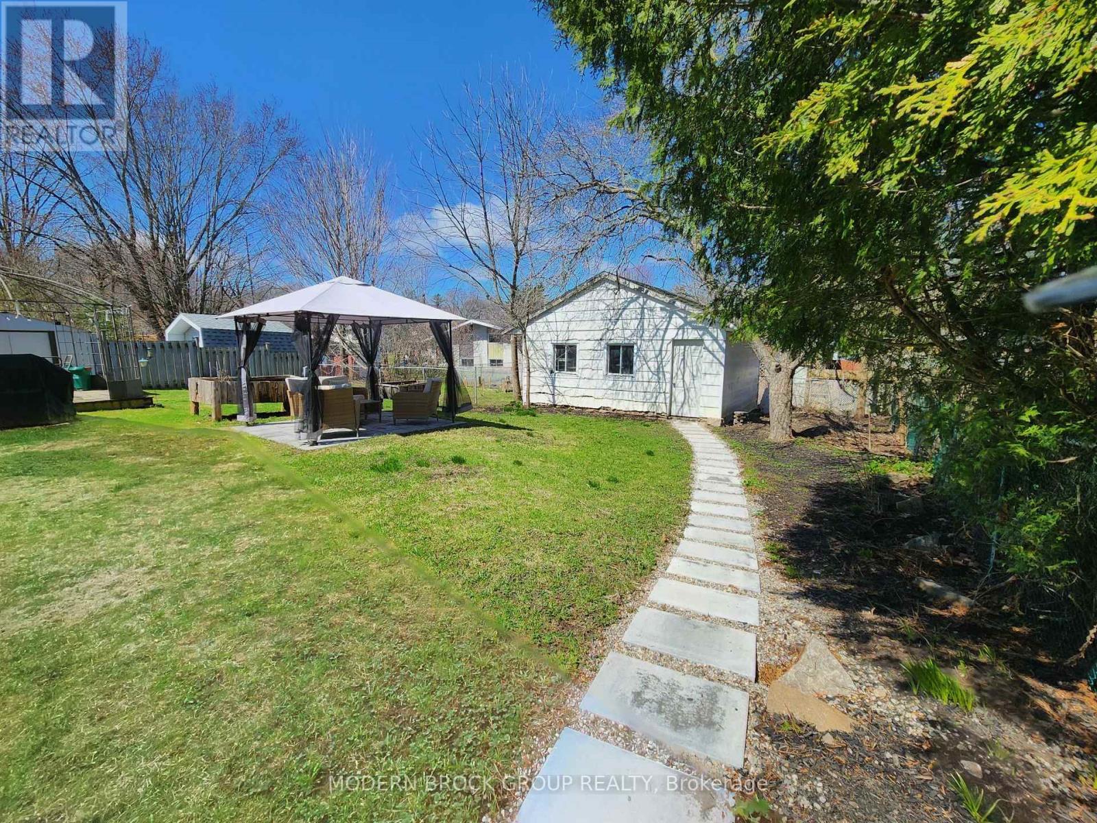 339 Abbott Street, Brockville, Ontario  K6V 4B2 - Photo 43 - X12920442