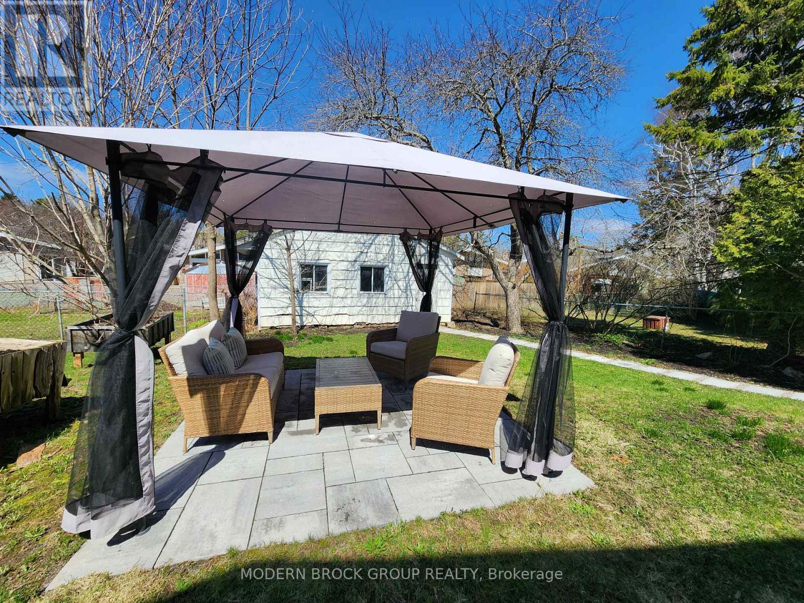 339 Abbott Street, Brockville, Ontario  K6V 4B2 - Photo 44 - X12920442