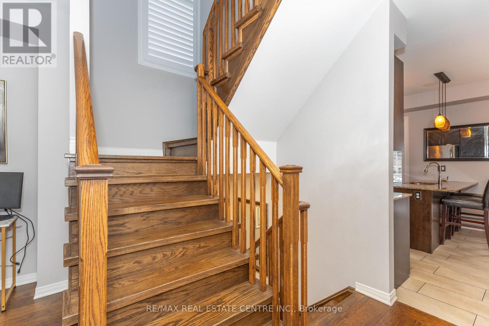 10 Harper Hill Drive, Ajax, Ontario  L1Z 0P9 - Photo 33 - E13013200