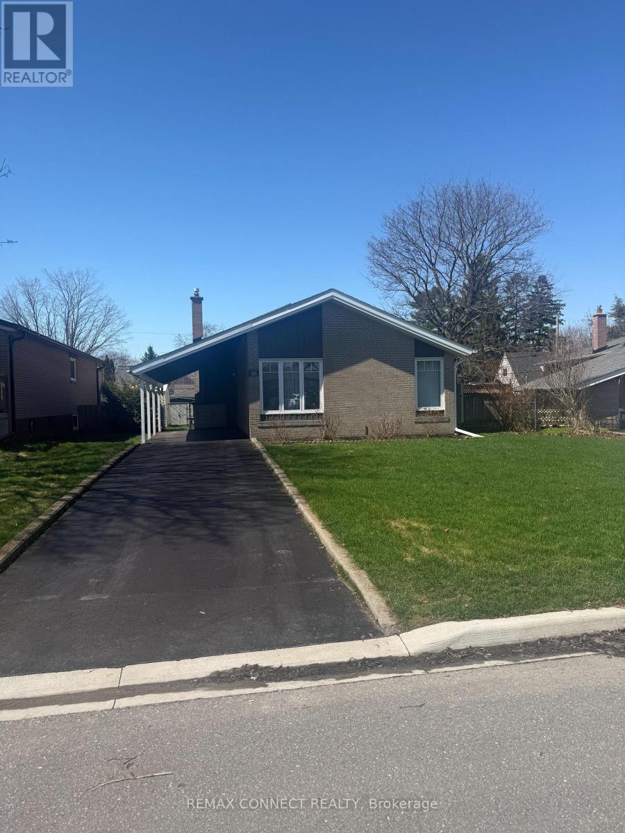 856 CHAPLEAU DRIVE, Pickering, Ontario