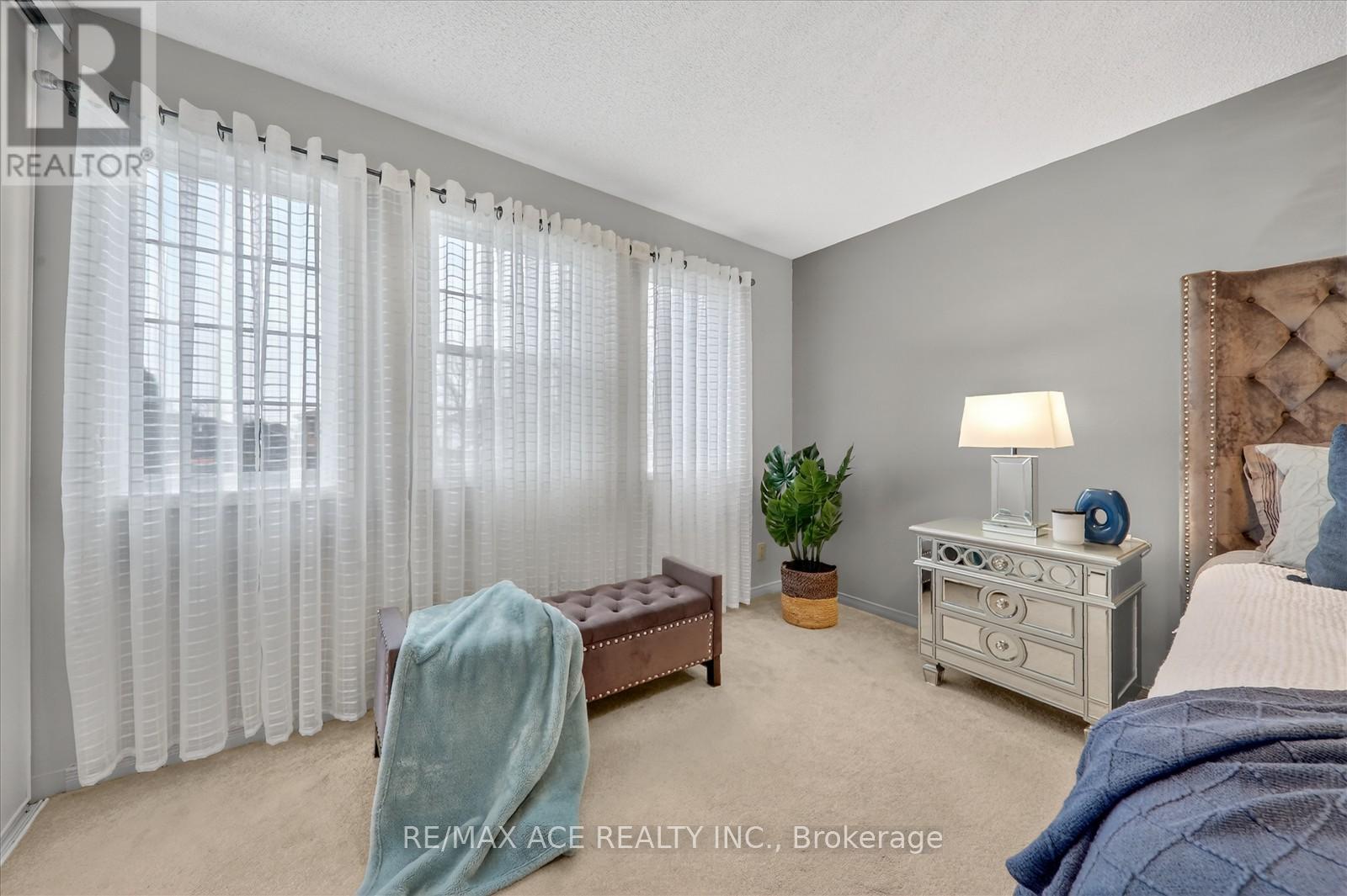 1 Aldcroft Crescent, Clarington, Ontario  L1C 4P2 - Photo 25 - E13013324