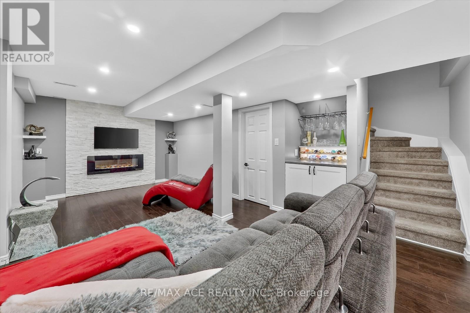 1 Aldcroft Crescent, Clarington, Ontario  L1C 4P2 - Photo 34 - E13013324