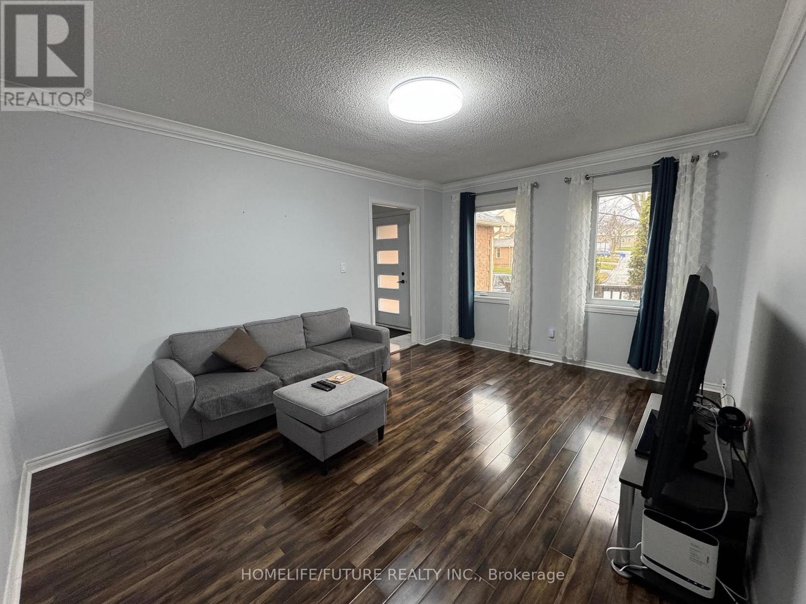 14 Lowder Place, Whitby, Ontario  L1N 8B9 - Photo 7 - E13013358