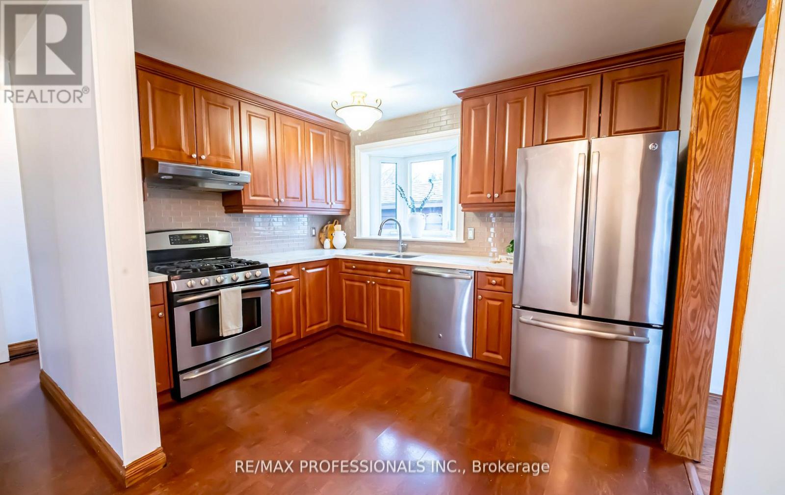 1 Bluefin Crescent, Toronto, Ontario  M1H 2K9 - Photo 19 - E13013360