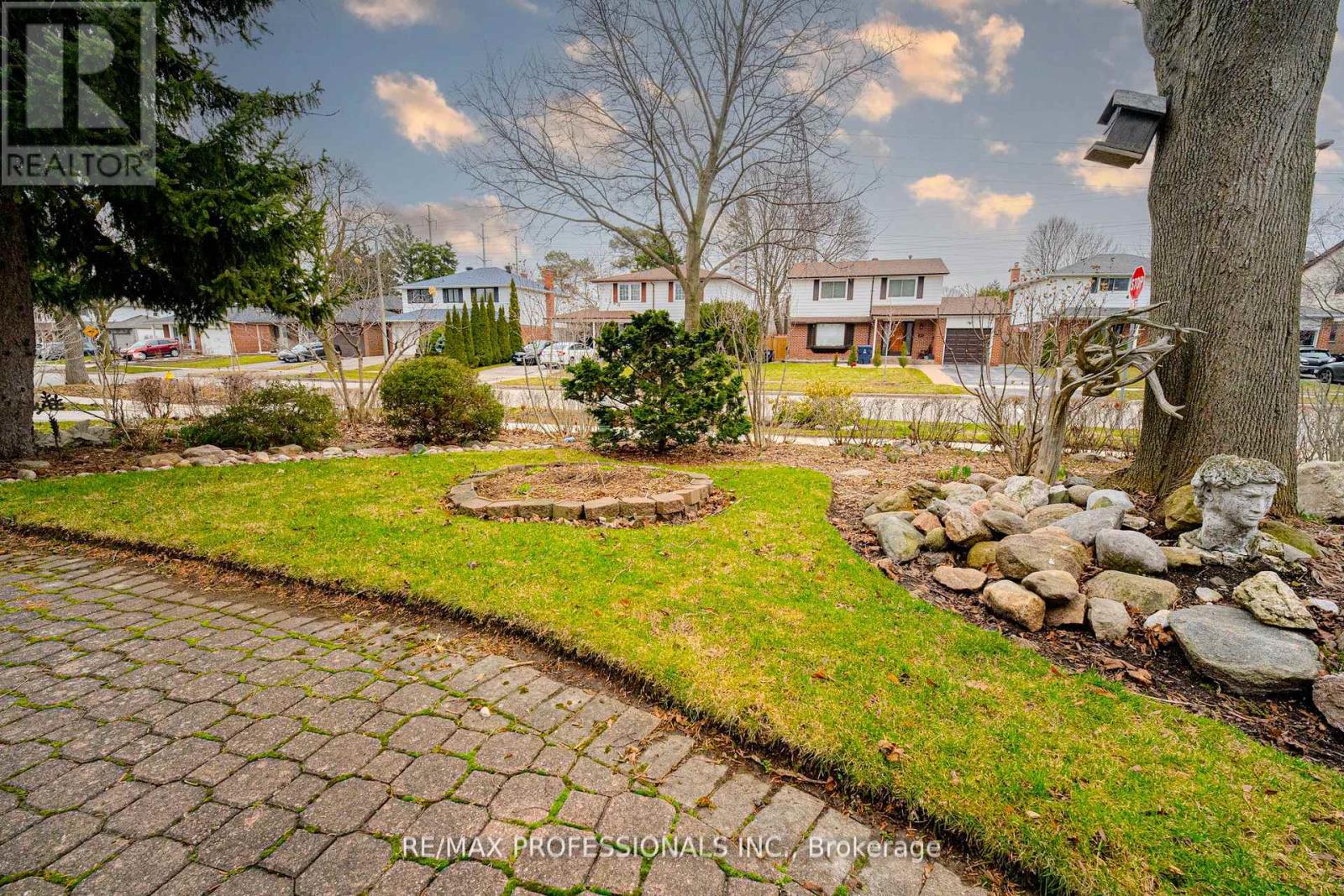 1 Bluefin Crescent, Toronto, Ontario  M1H 2K9 - Photo 6 - E13013360