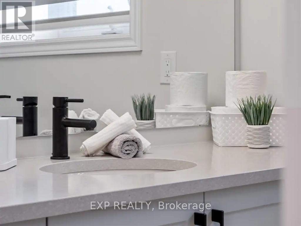 2 Sun Haven Lane, Thorold, Ontario  L2V 0K6 - Photo 32 - X13013284