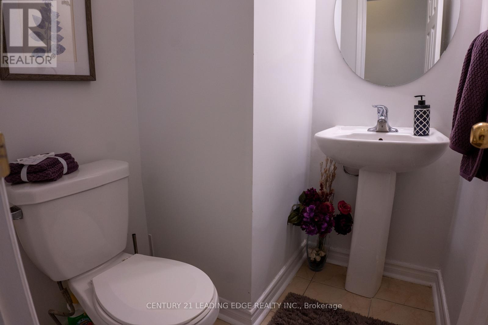 27 Mantz Crescent, Whitby, Ontario  L1R 0L3 - Photo 11 - E12936226