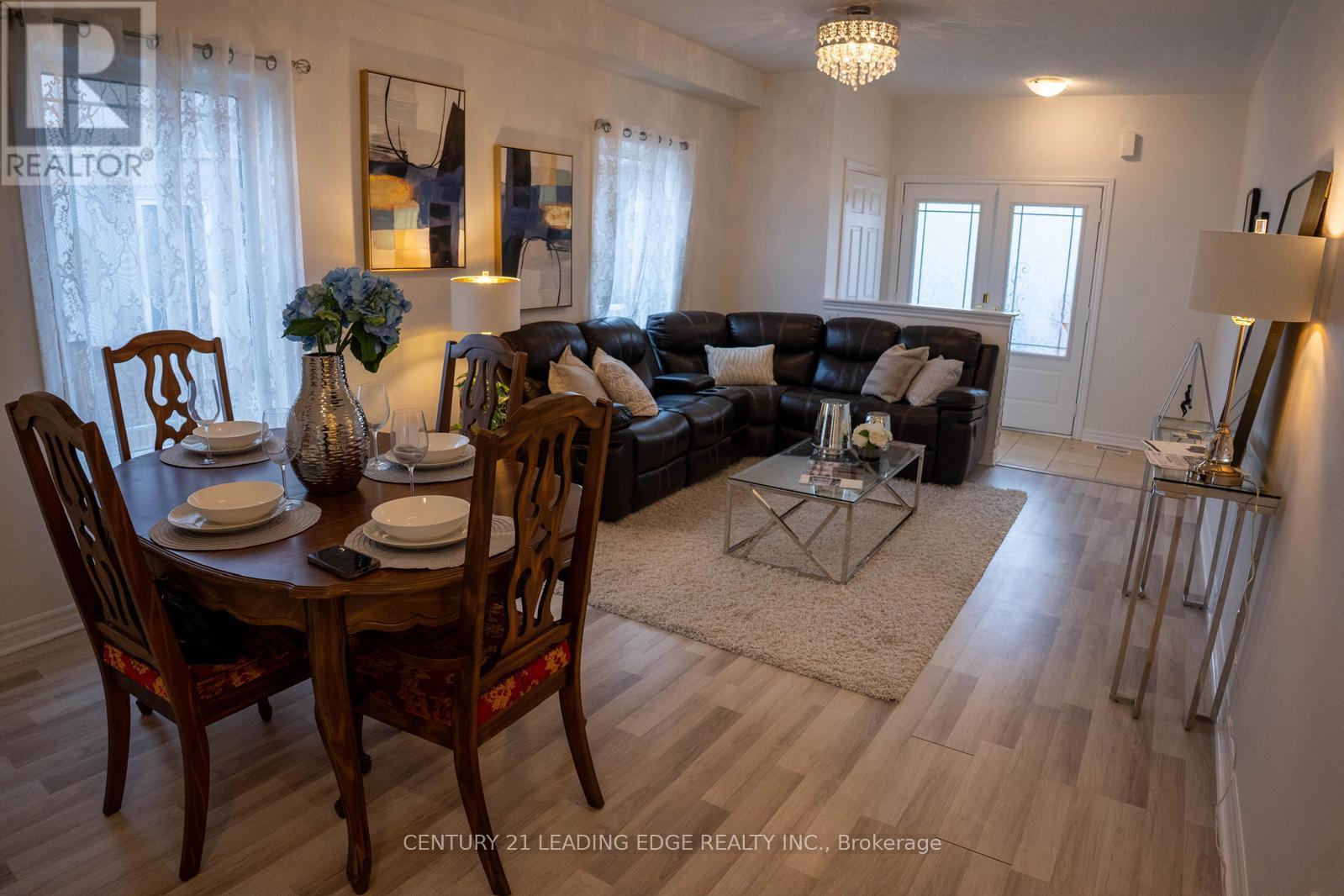 27 Mantz Crescent, Whitby, Ontario  L1R 0L3 - Photo 5 - E12936226