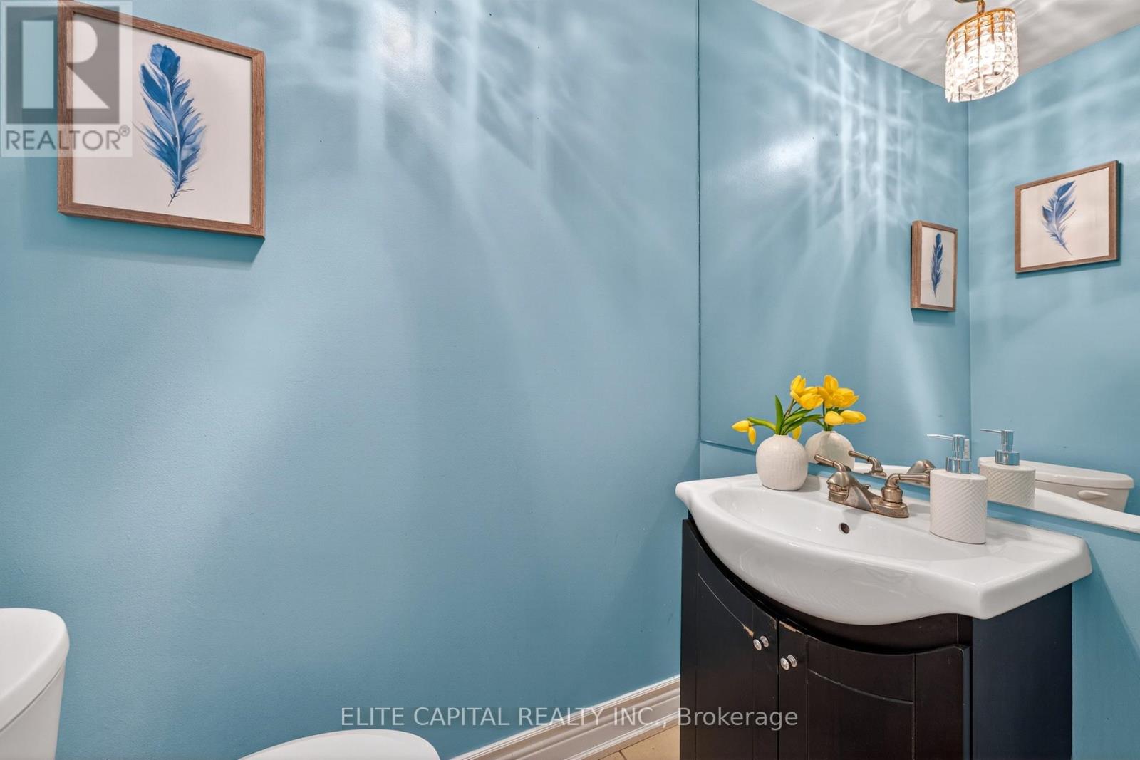 100 Bernard Avenue, Richmond Hill, Ontario  L4C 9Z5 - Photo 19 - N13013244