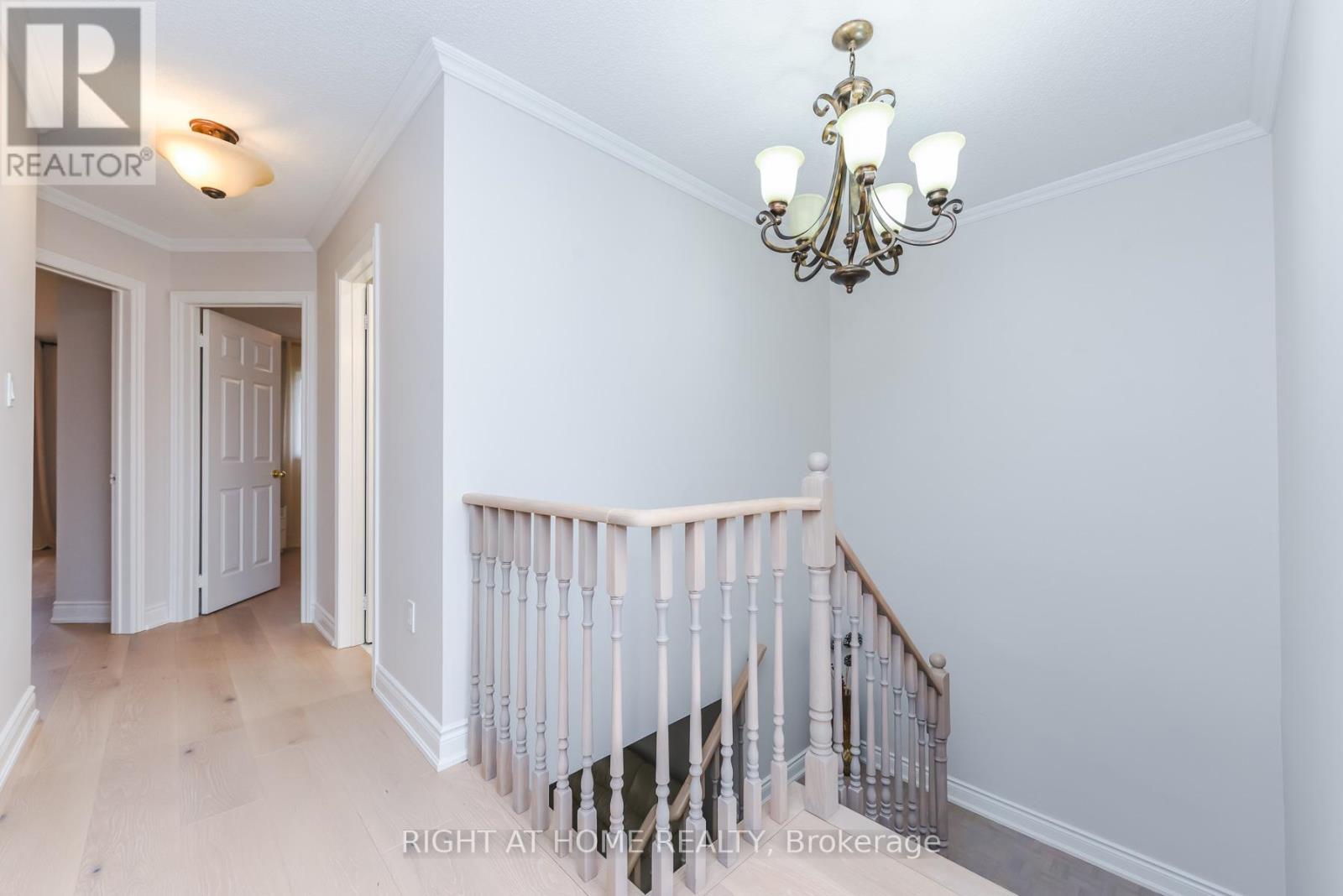 105 Panorama Crescent, Vaughan, Ontario  L4H 1J9 - Photo 11 - N13013300