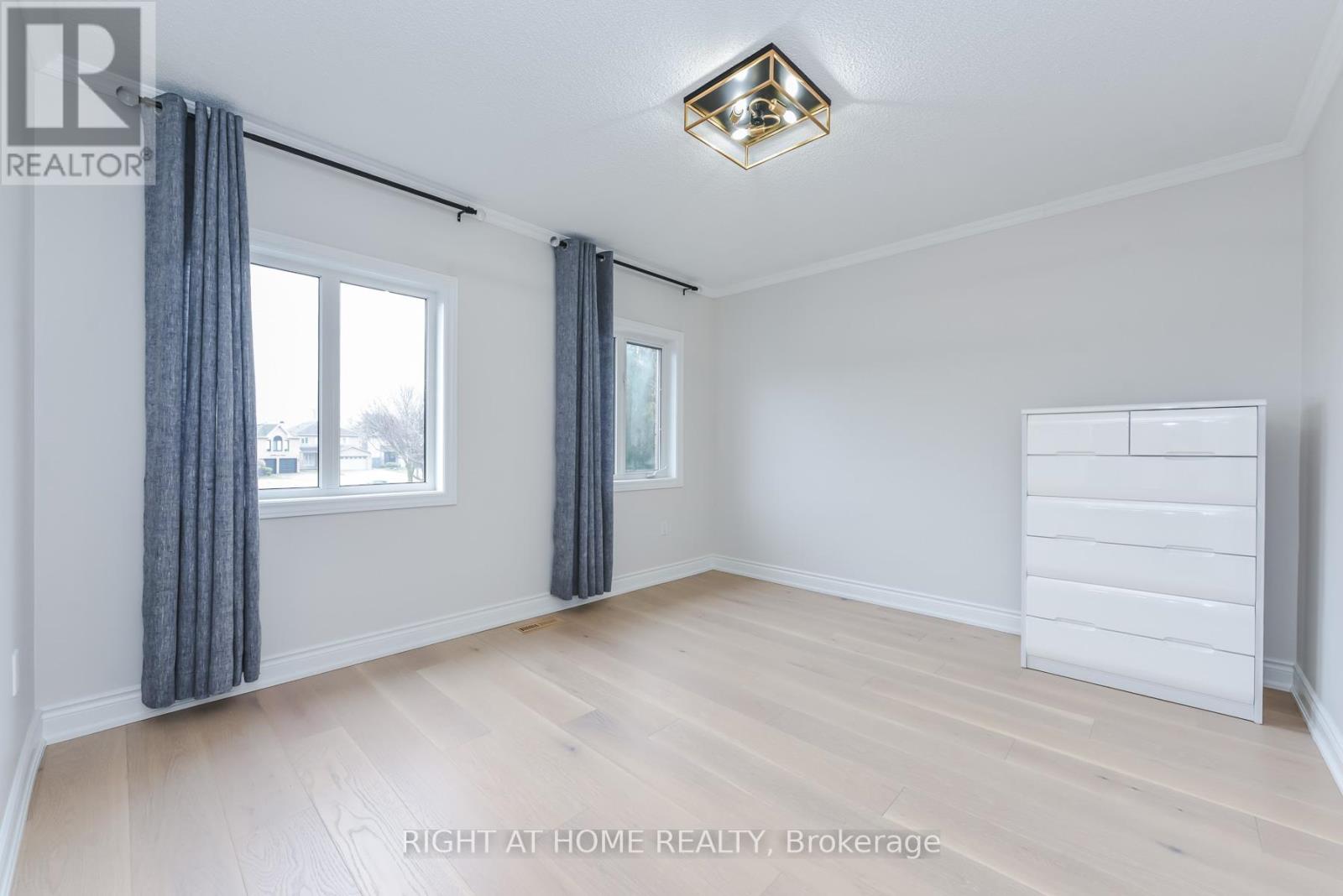 105 Panorama Crescent, Vaughan, Ontario  L4H 1J9 - Photo 13 - N13013300