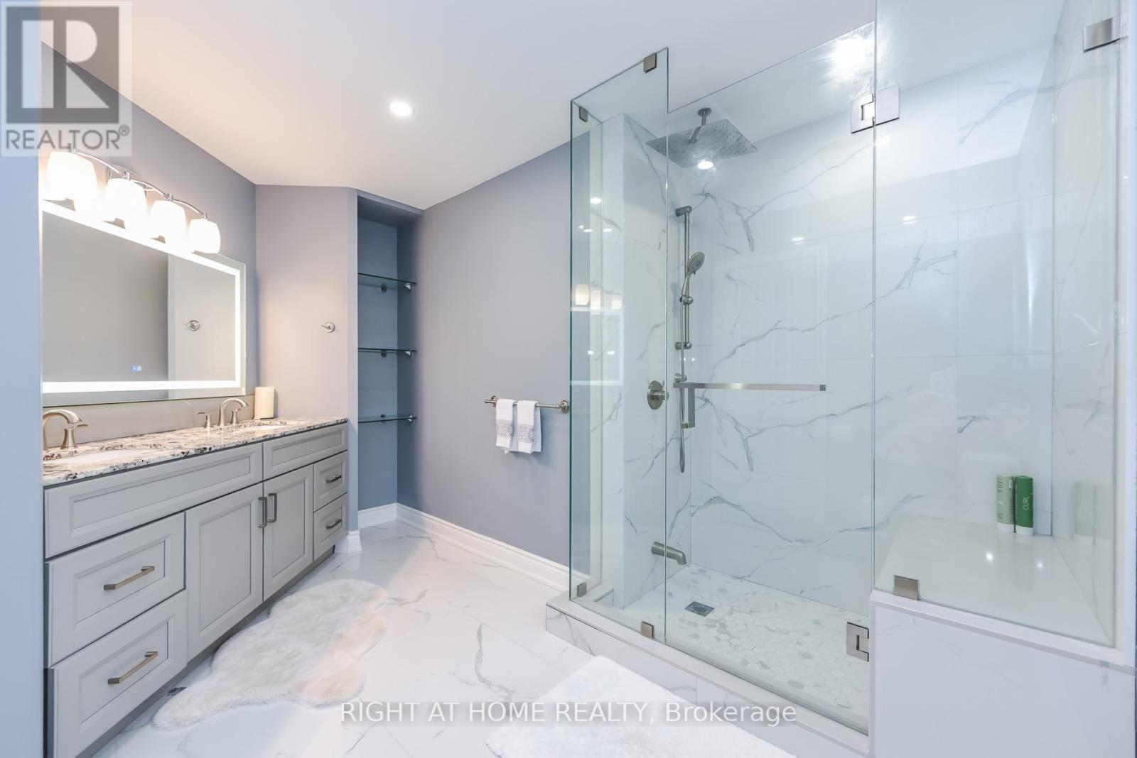 105 Panorama Crescent, Vaughan, Ontario  L4H 1J9 - Photo 19 - N13013300