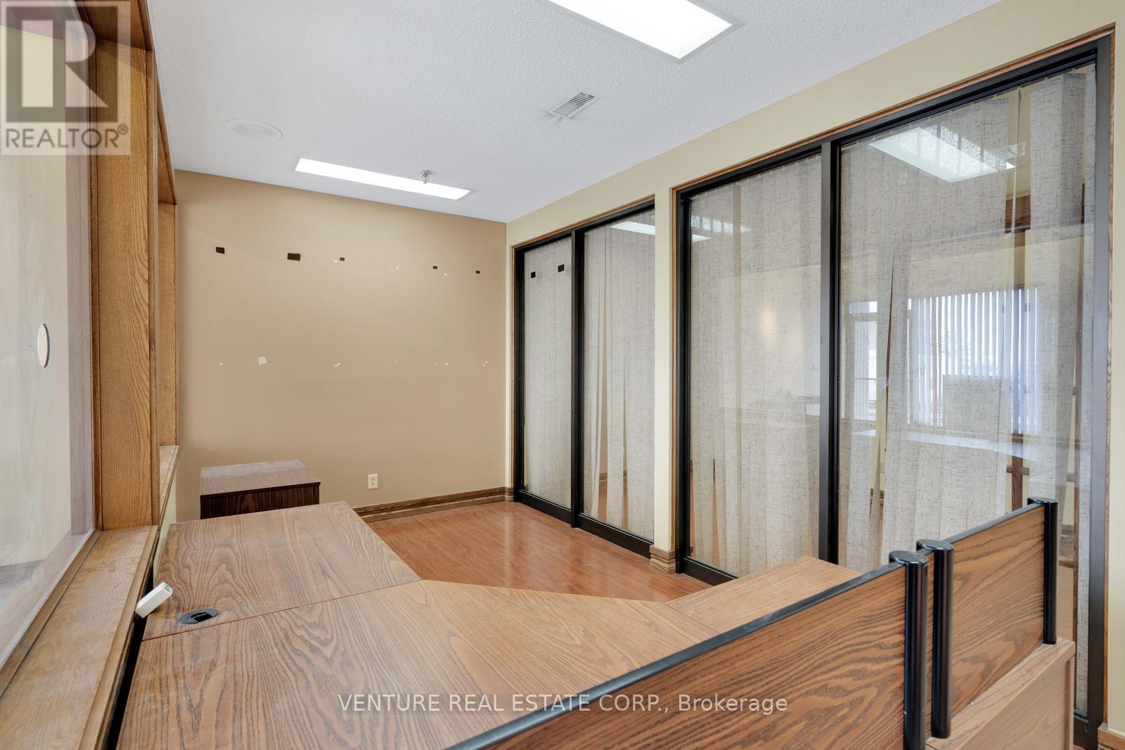 15 - 4300 Steeles Avenue W, Vaughan, Ontario  L4L 4C2 - Photo 8 - N13013302