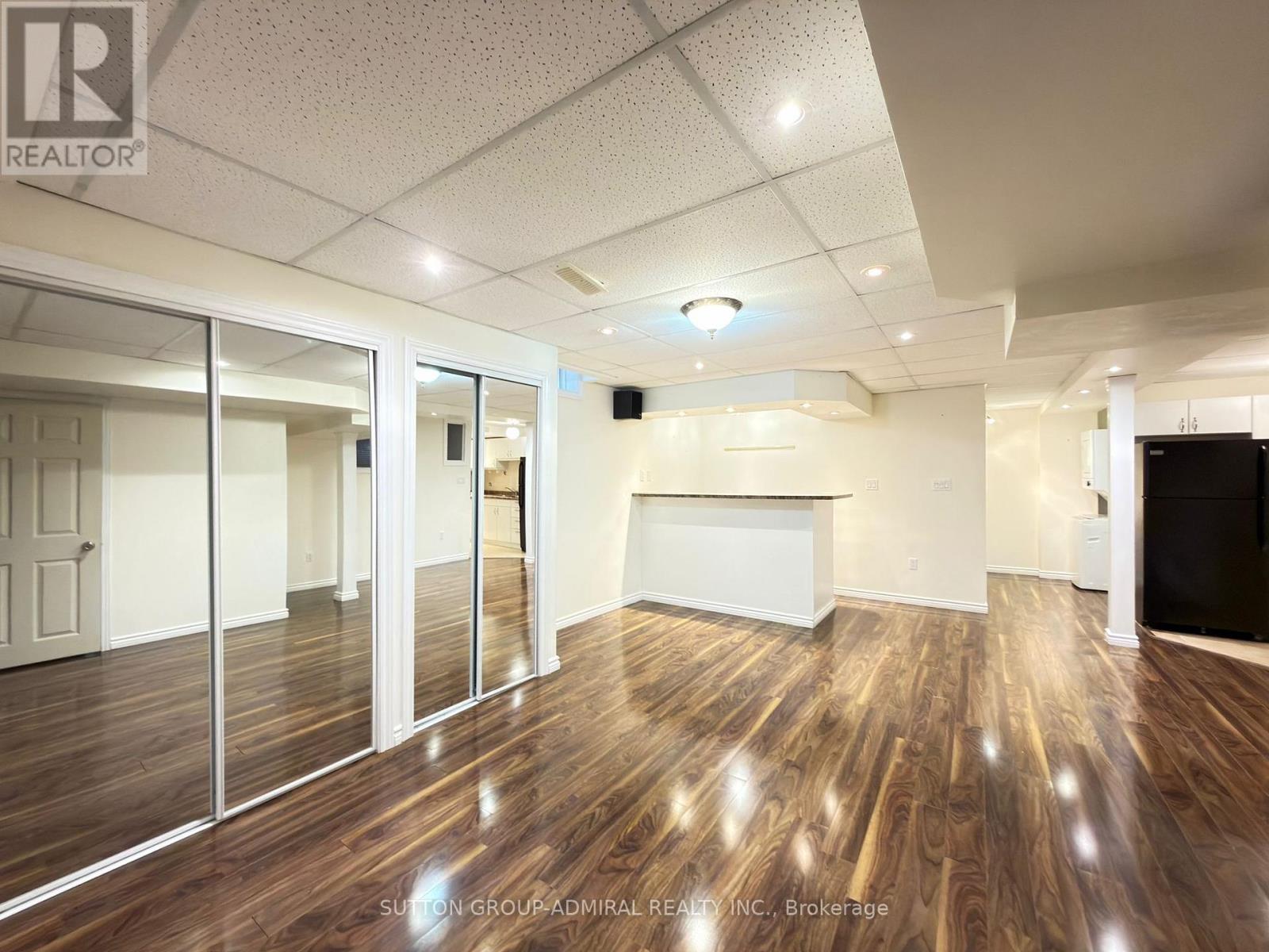 20 Aztec Court, Richmond Hill, Ontario  L4S 2W6 - Photo 4 - N13013336