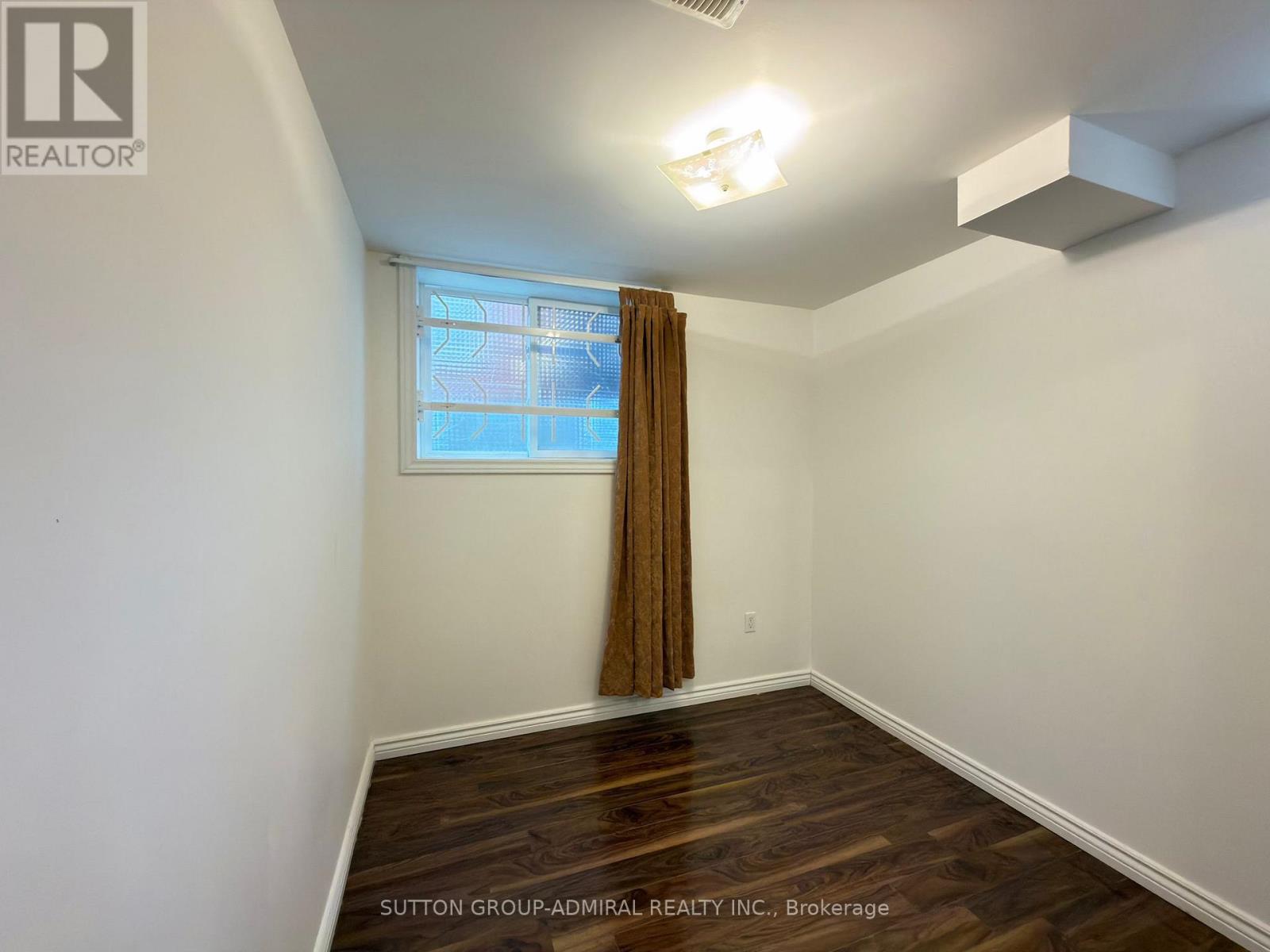 20 Aztec Court, Richmond Hill, Ontario  L4S 2W6 - Photo 7 - N13013336