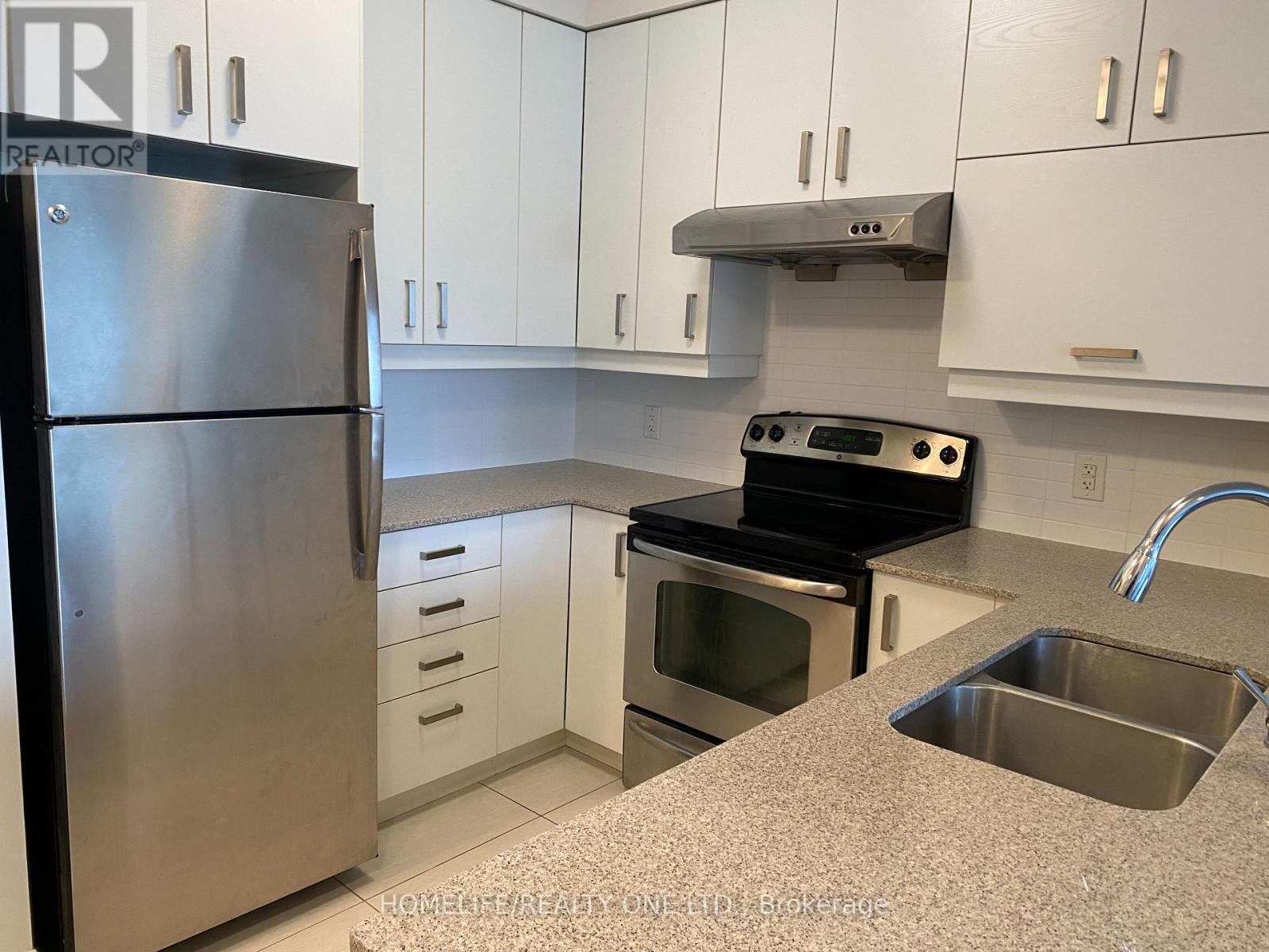 607 - 8228 Birchmount Road, Markham, Ontario  L3R 1A6 - Photo 2 - N13013356