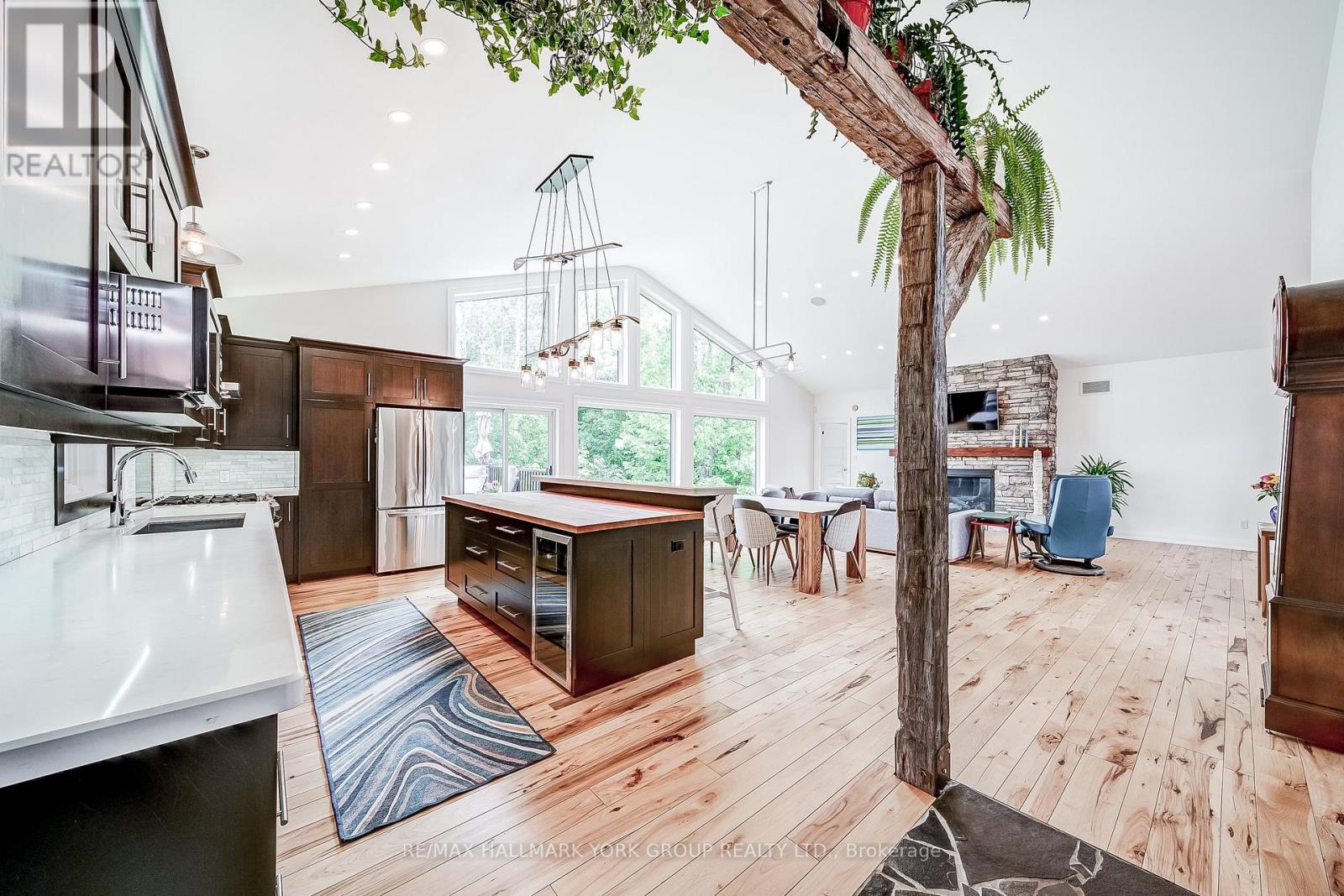 118 Mennill Drive, Springwater (Snow Valley), Ontario  L0L 1Y3 - Photo 14 - S13013286